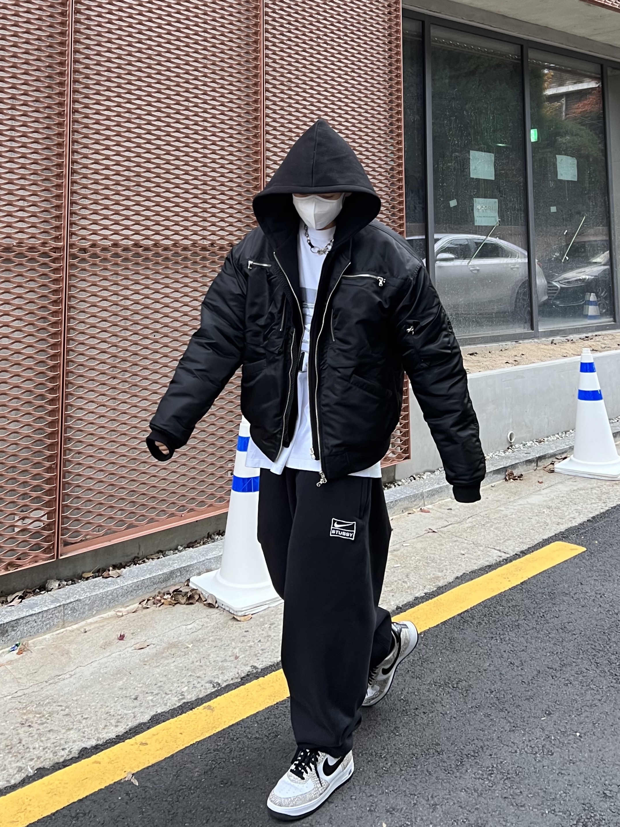 Nike x Stussy NRG RA Washed Fleece Pants Black (DN4030-010), Nike Air Force 1 Low Retro Cocoa Snake 2018 착용 스타일 - 3