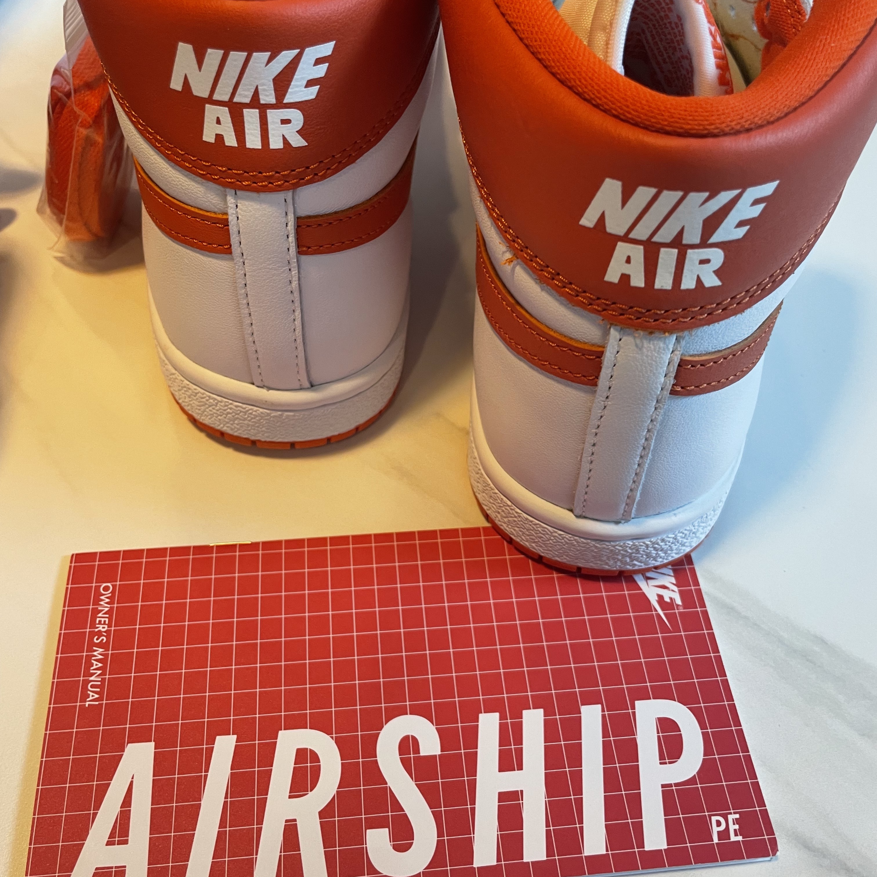 Jordan Air Ship SP White Team Orange 착용 스타일 - 3