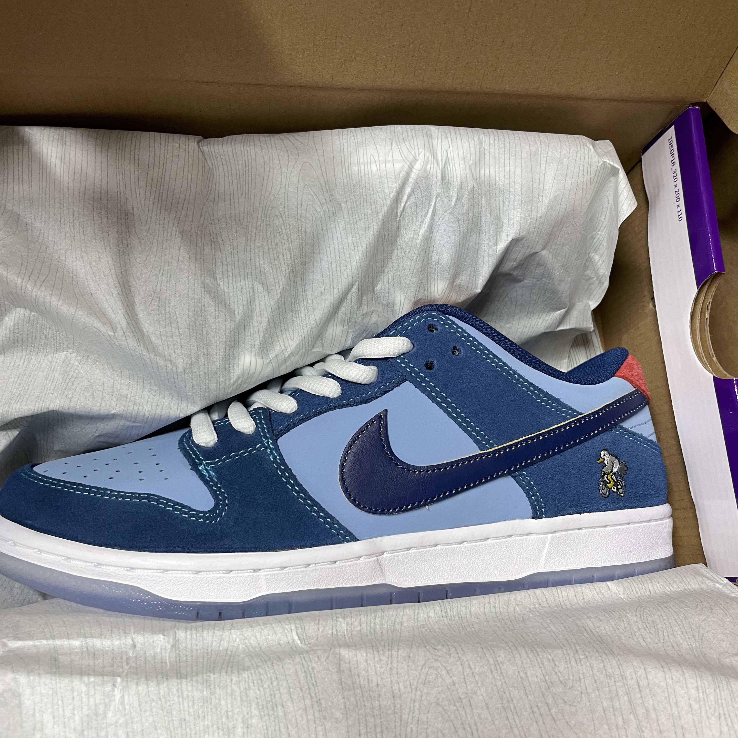 Nike x Why So Sad? SB Dunk Low Pro Coastal Blue 착용 스타일 - 2