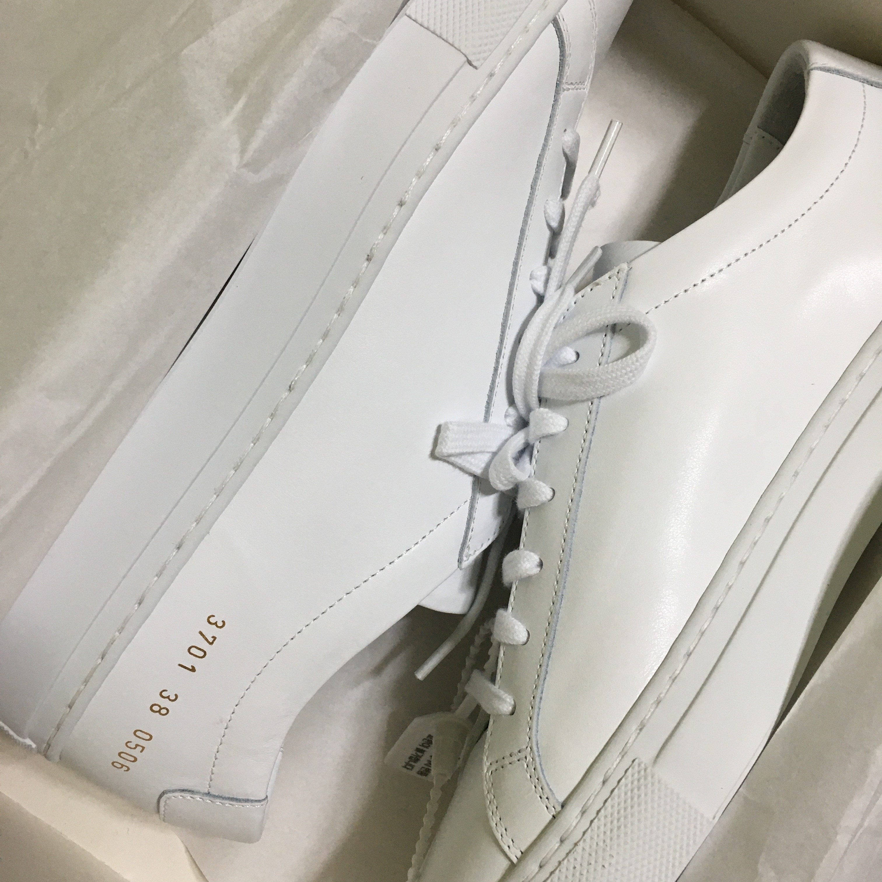 Common Projects Original Achilles Low White 착용 스타일