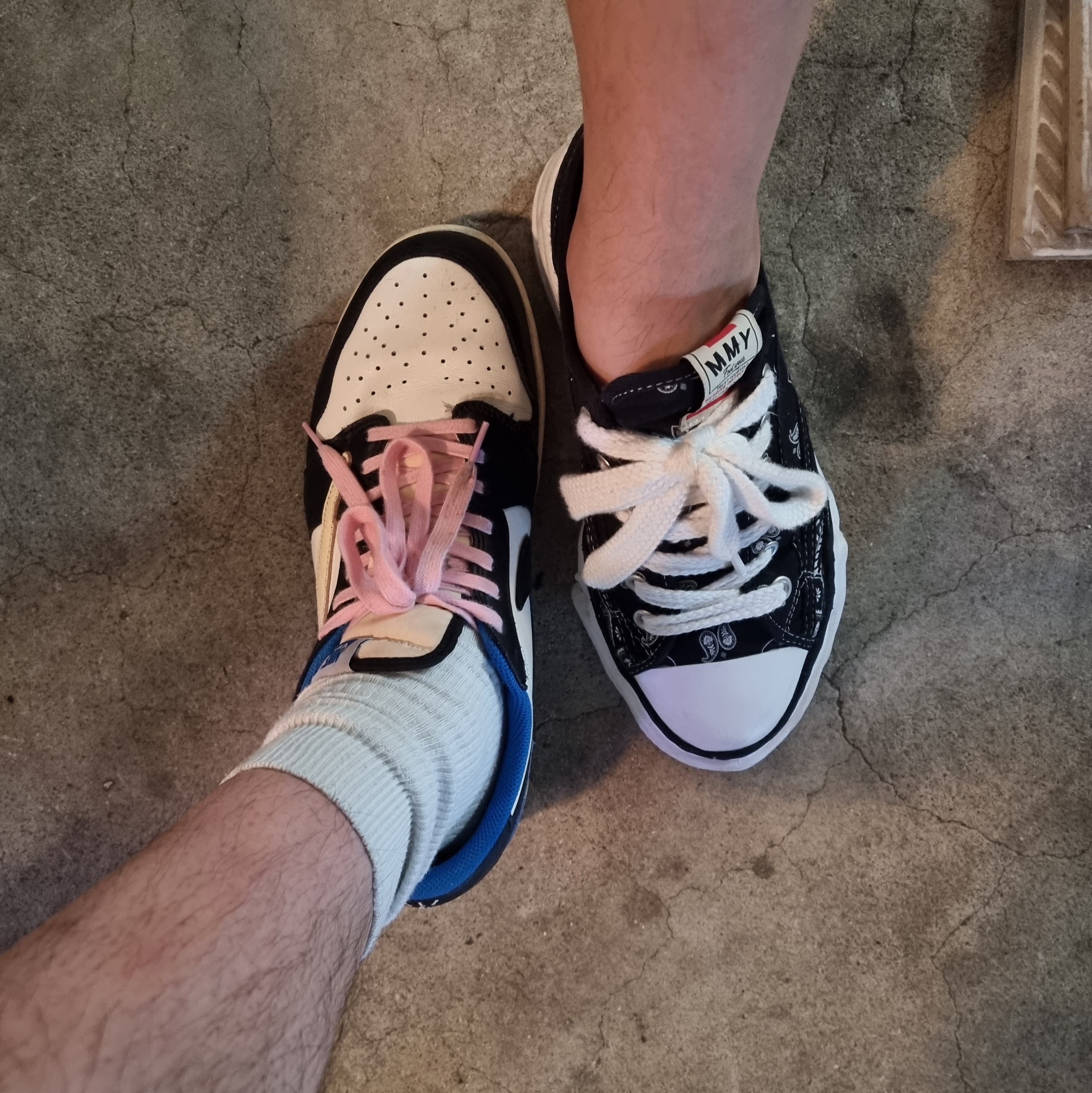 Jordan 1 x Travis Scott x Fragment Retro Low OG SP Military Blue, Maison Mihara Yasuhiro Peterson OG Sole Canvas Bandana Low-top Sneakers Black 착용 스타일