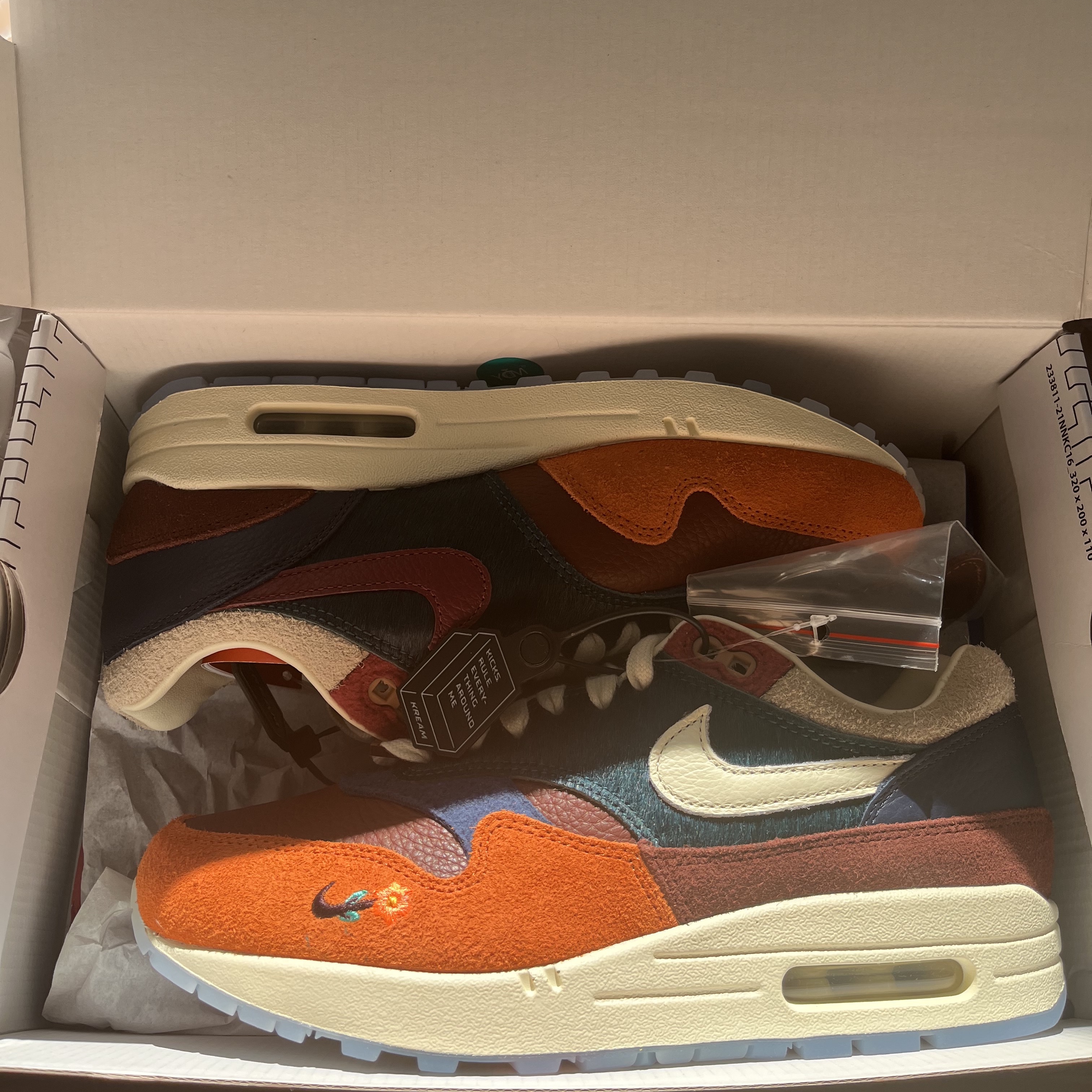 Nike x Kasina Air Max 1 SP Won-Ang Orange (With Special Gift) 착용 스타일 - 3