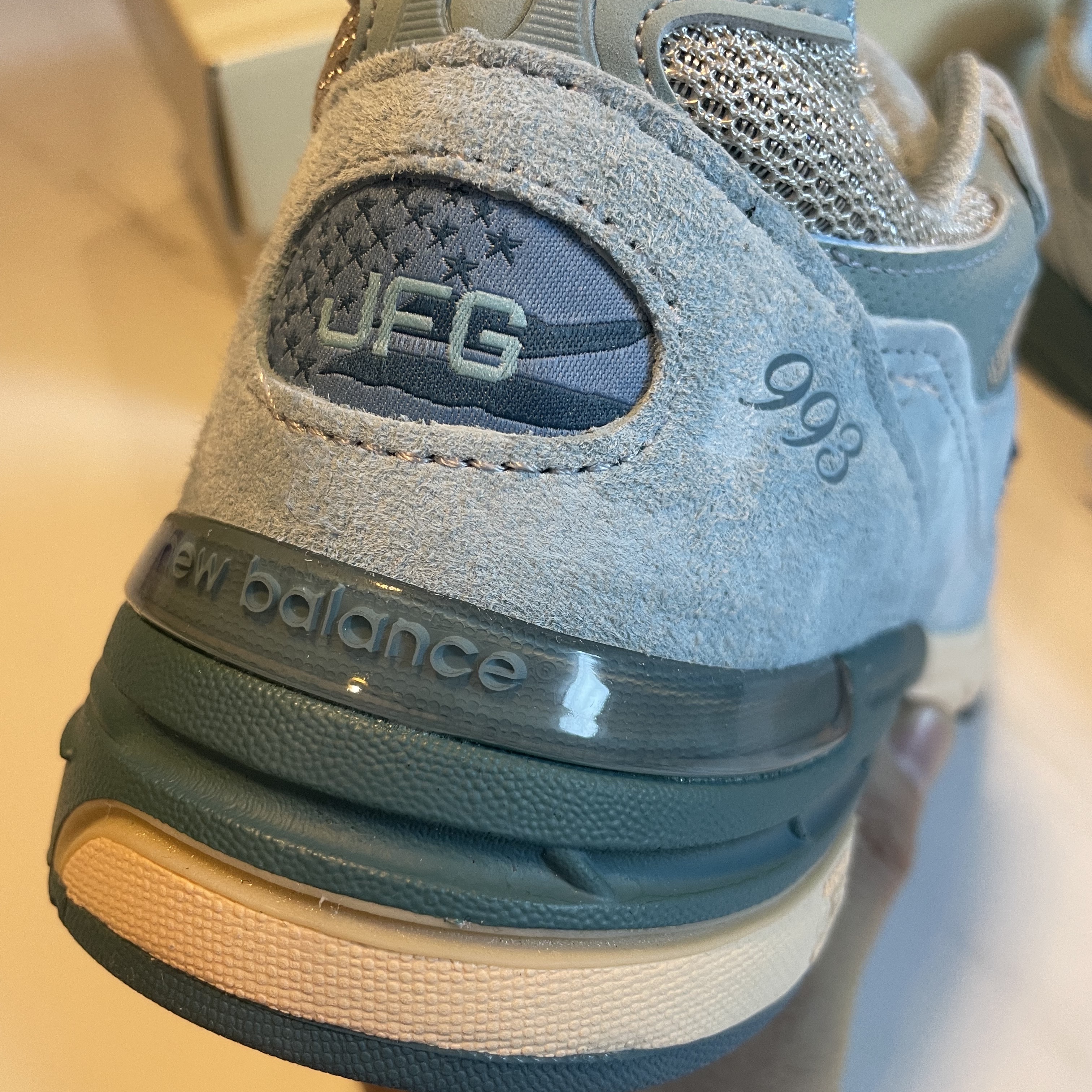 New Balance x Joe Freshgoods 993 Made in USA Arctic Blue 착용 스타일 - 4