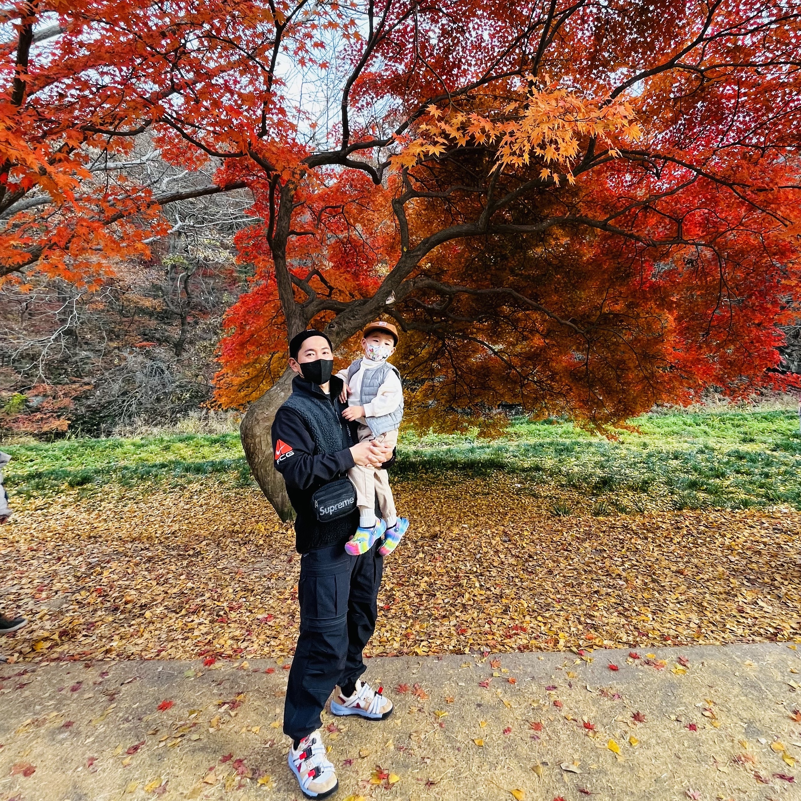 Supreme Overdyed Beanie Black, Nike NRG ACG SSNL Lungs Long Sleeve T-Shirt Black - Asia 착용 스타일