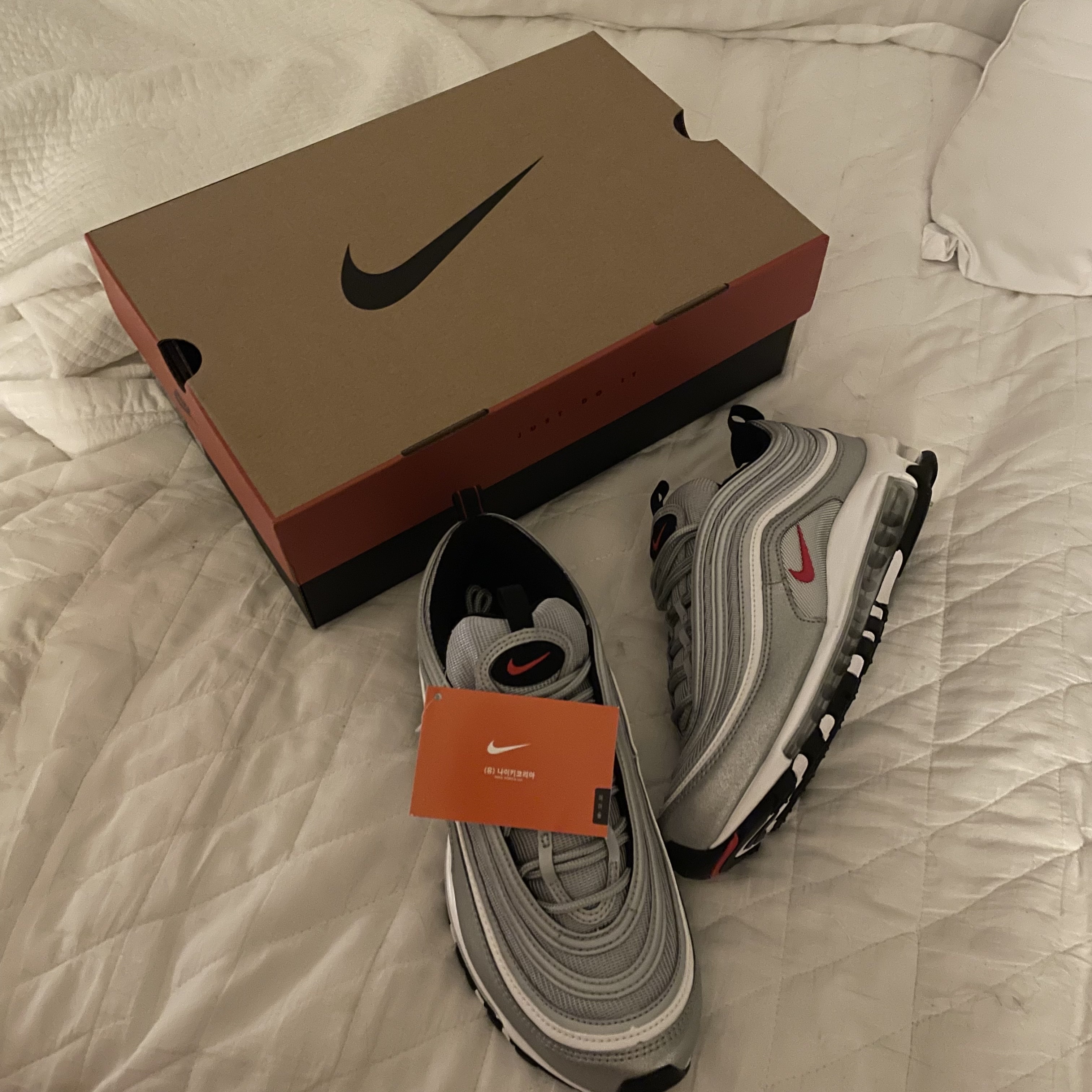 Nike Air Max 97 OG Silver Bullet 2022 착용 스타일 - 1