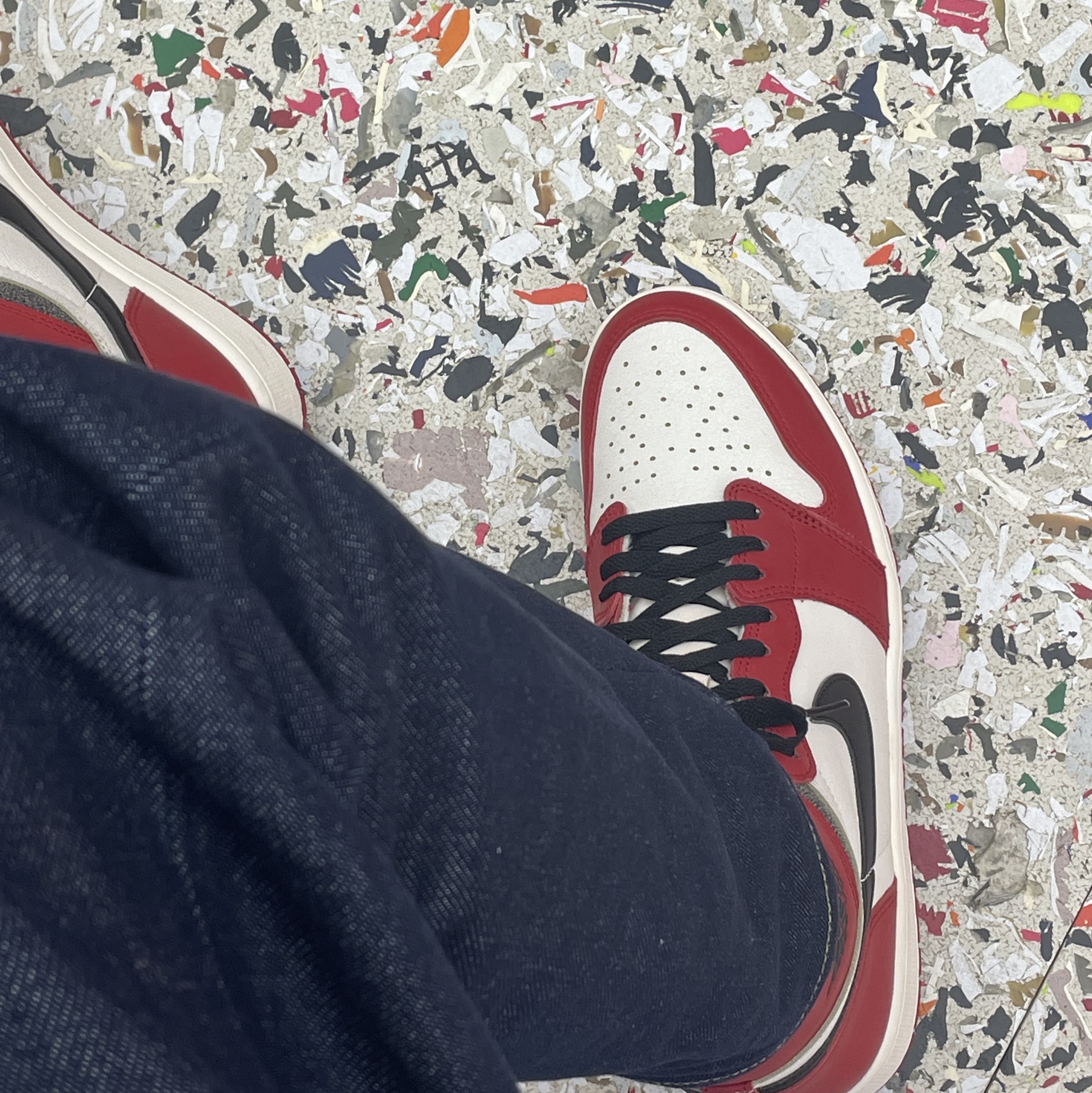 Jordan 1 Retro High OG Chicago 2022 착용 스타일 - 2