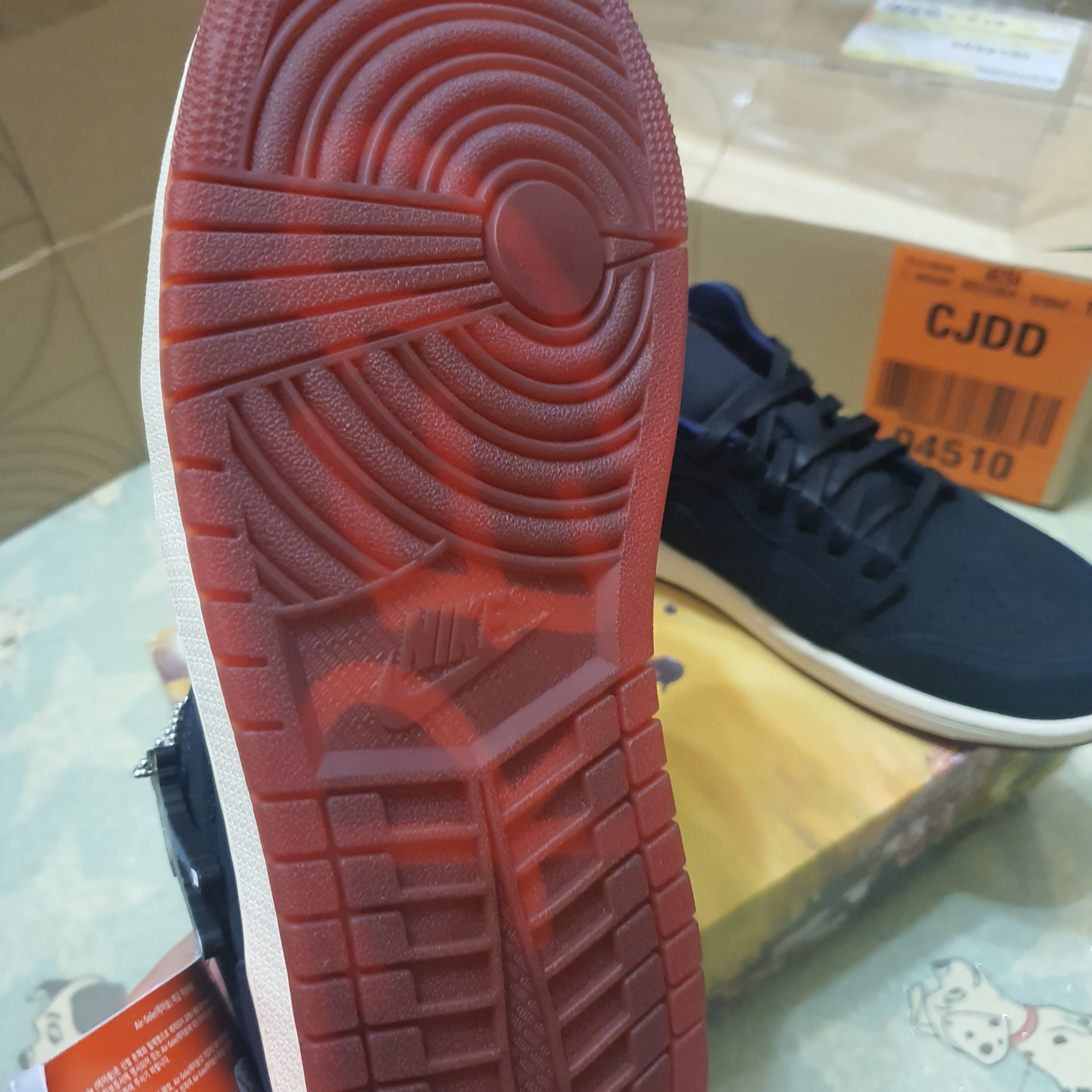 Jordan 1 x Eastside Golf Low Midnight Navy 착용 스타일 - 2