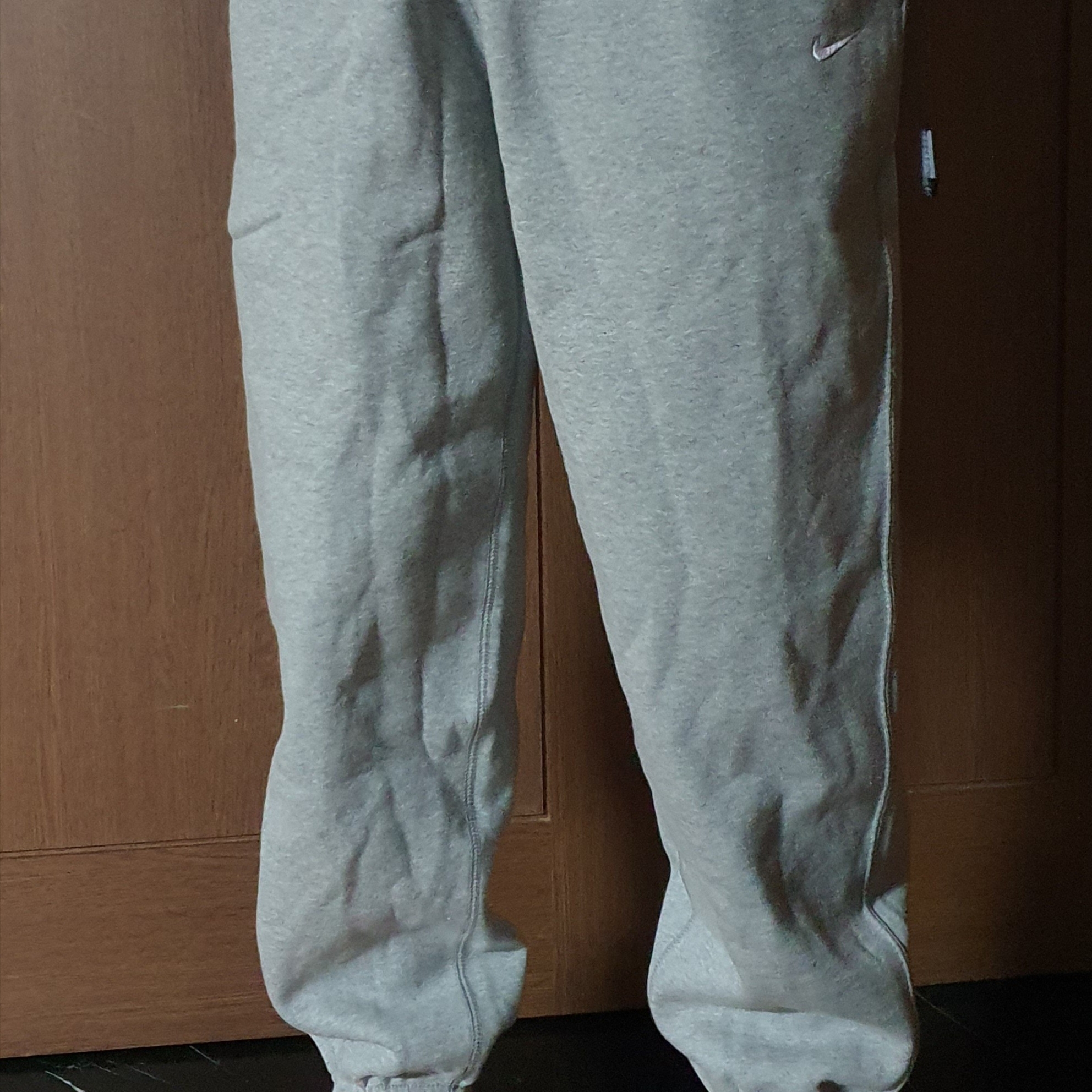 Nike NRG Solo Swoosh Fleece Pants Dark Grey Heather - Asia 착용 스타일 - 2