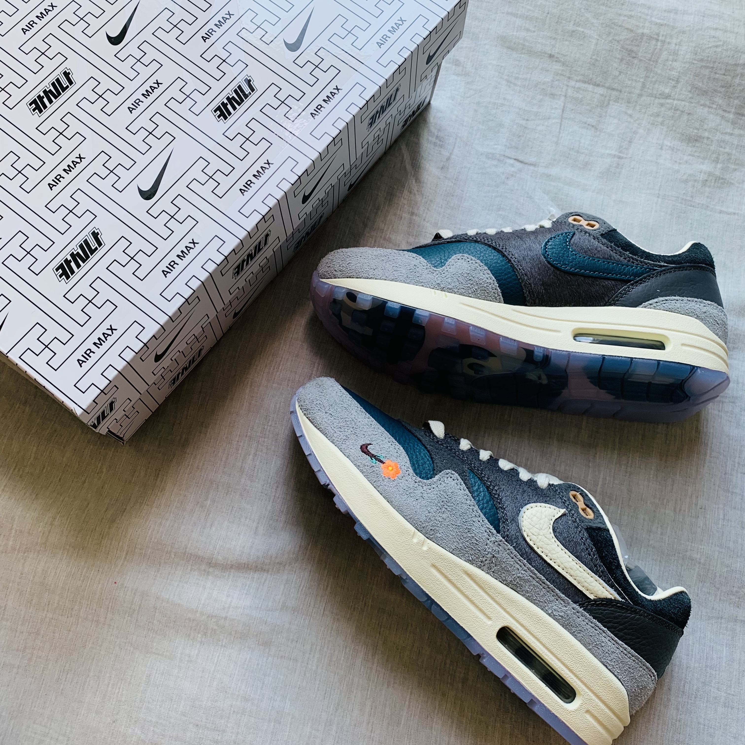 Nike x Kasina Air Max 1 SP Won-Ang Particle Grey 착용 스타일