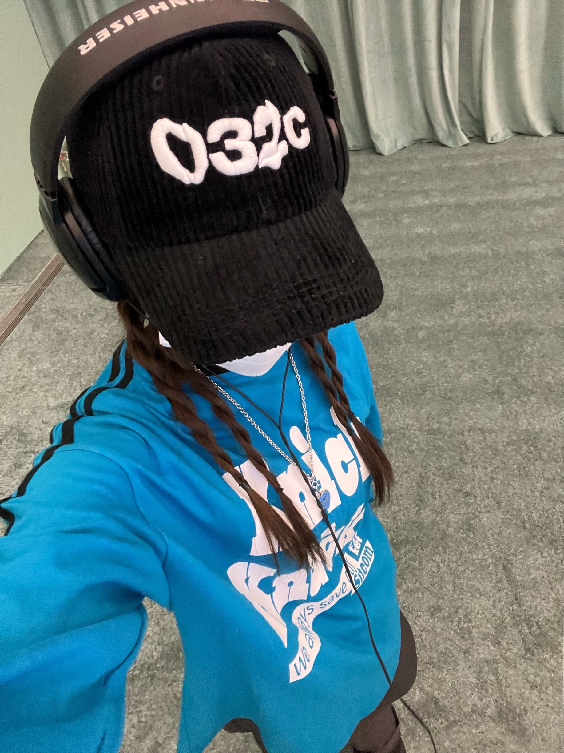 Human Made Five Heart Necklace Silver, Gucci Interlocking G Pendant Necklace Silver 착용 스타일