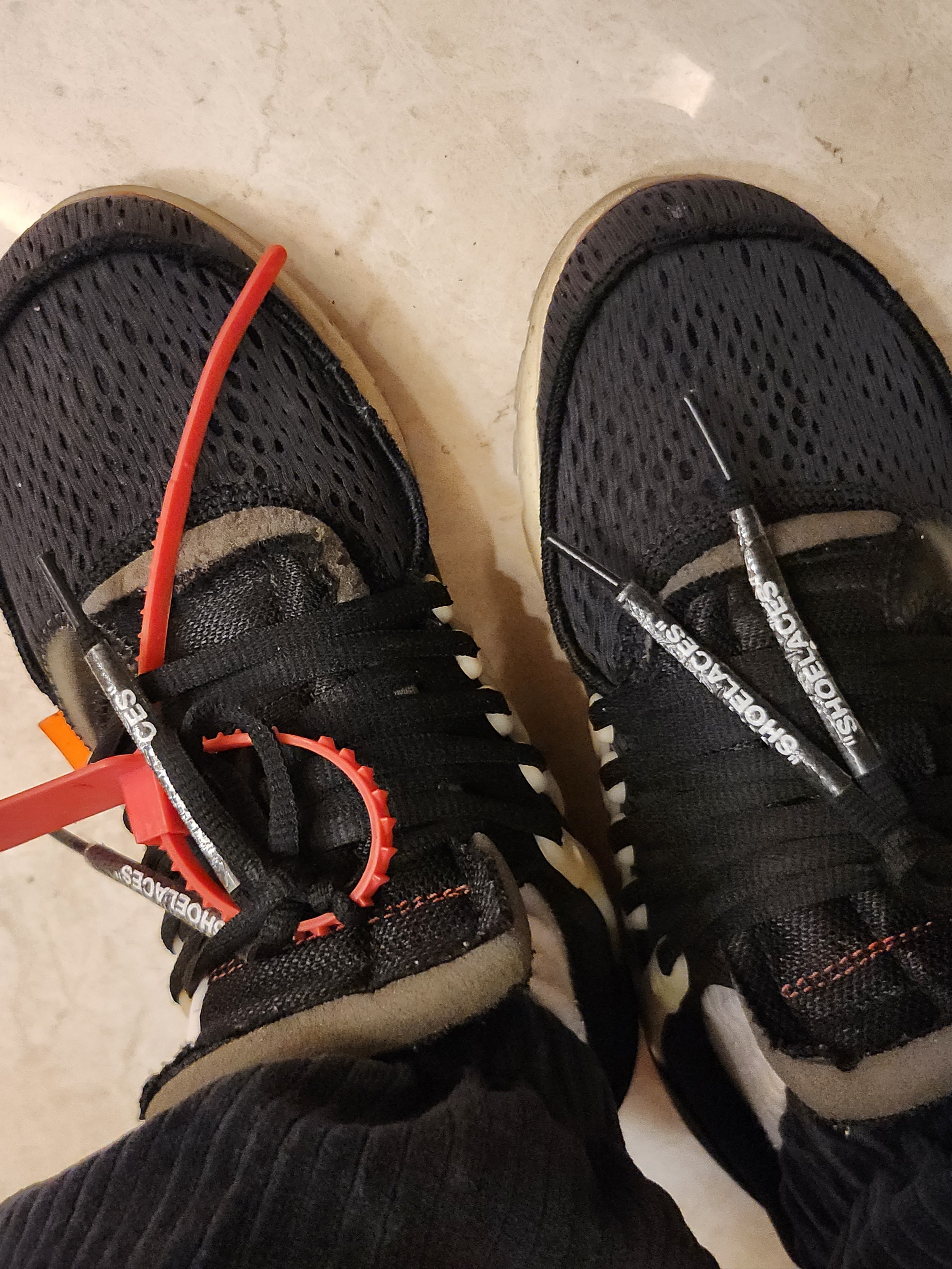 Supreme Military Camp Cap Black - 22FW, Nike x Off-White Air Presto OG The Ten 착용 스타일 - 2