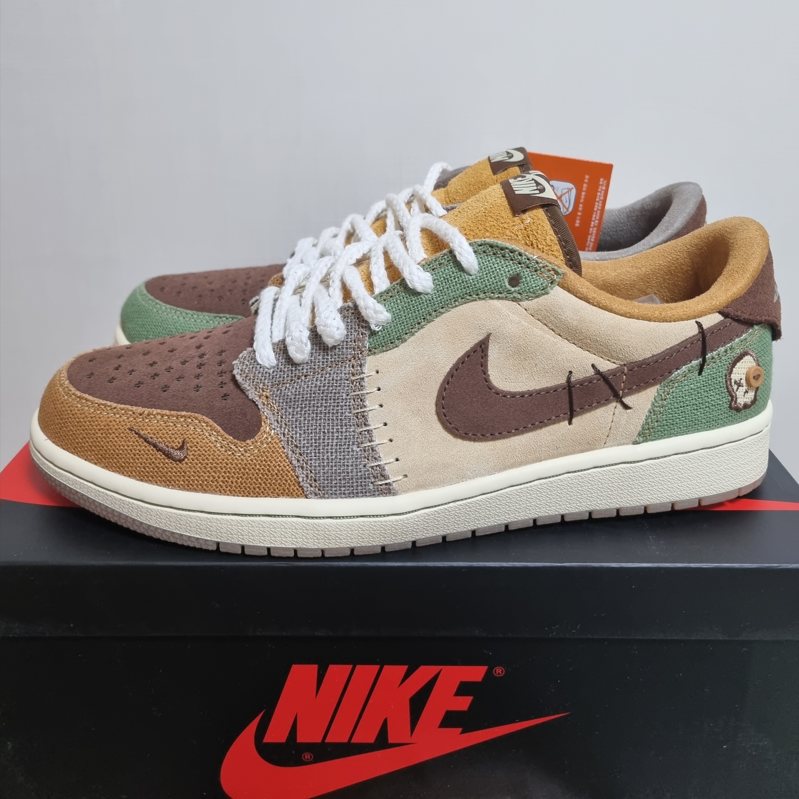 Jordan 1 x Zion Williamson Retro Low OG Flax and Oil Green 착용 스타일 - 4