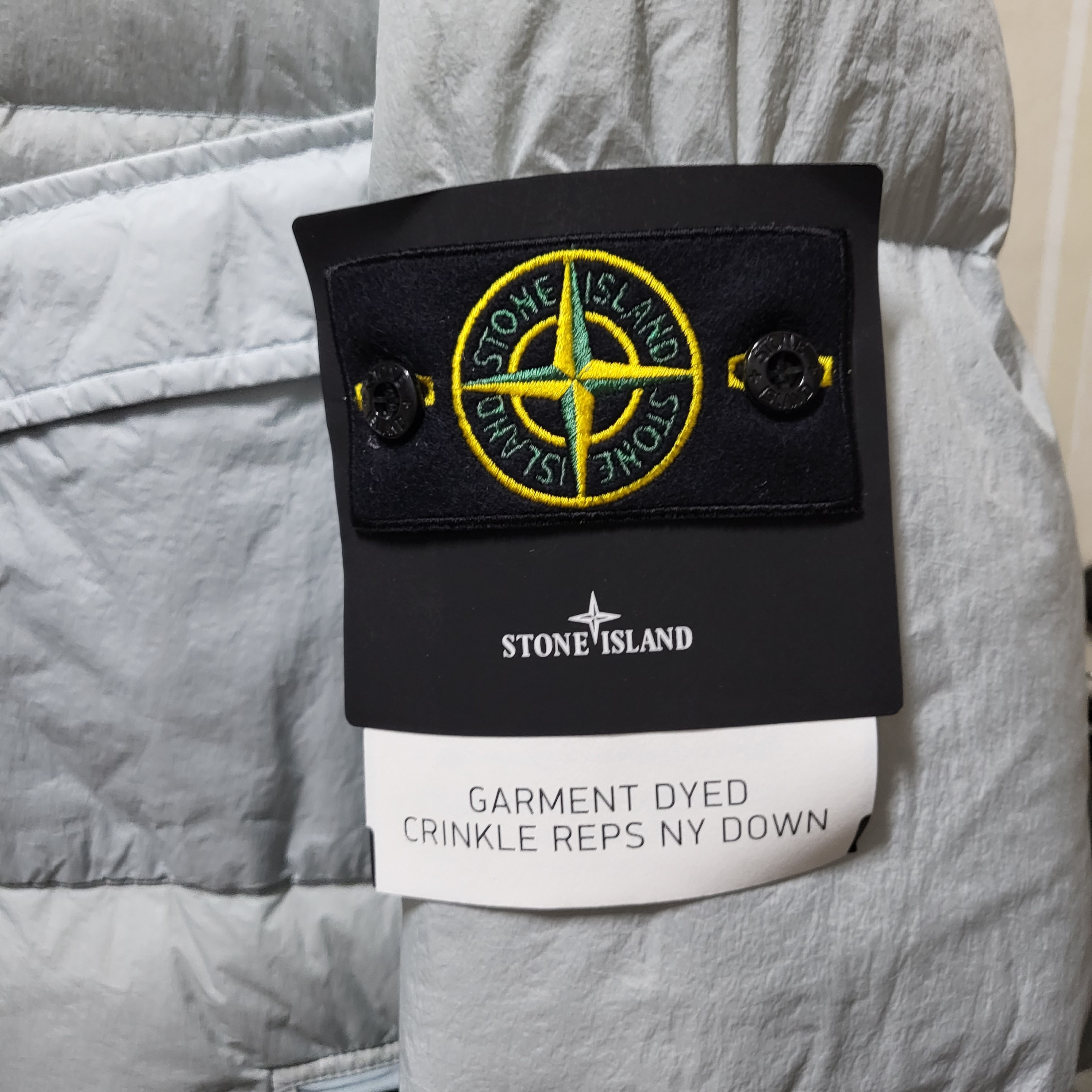 Stone Island 40123 Garment Dyed Crinkle Reps R-NY Down Jacket Light Grey - 22FW 착용 스타일 - 2