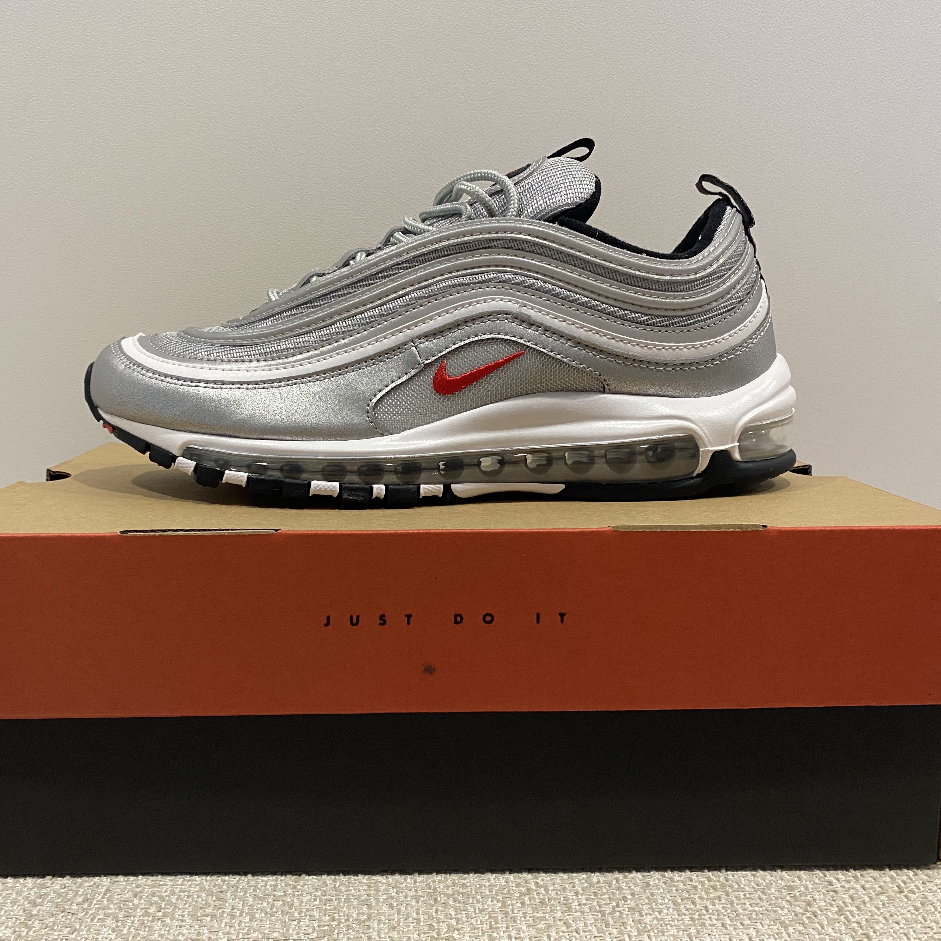 Nike Air Max 97 OG Silver Bullet 2022 착용 스타일