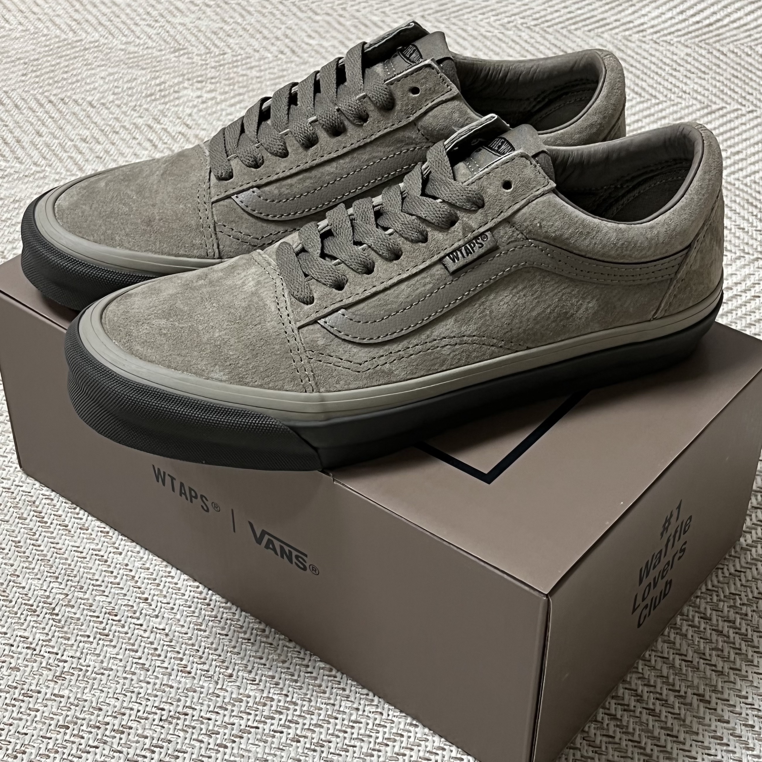 Vans Vault x WTAPS OG Old Skool LX Coyote 착용 스타일 - 1