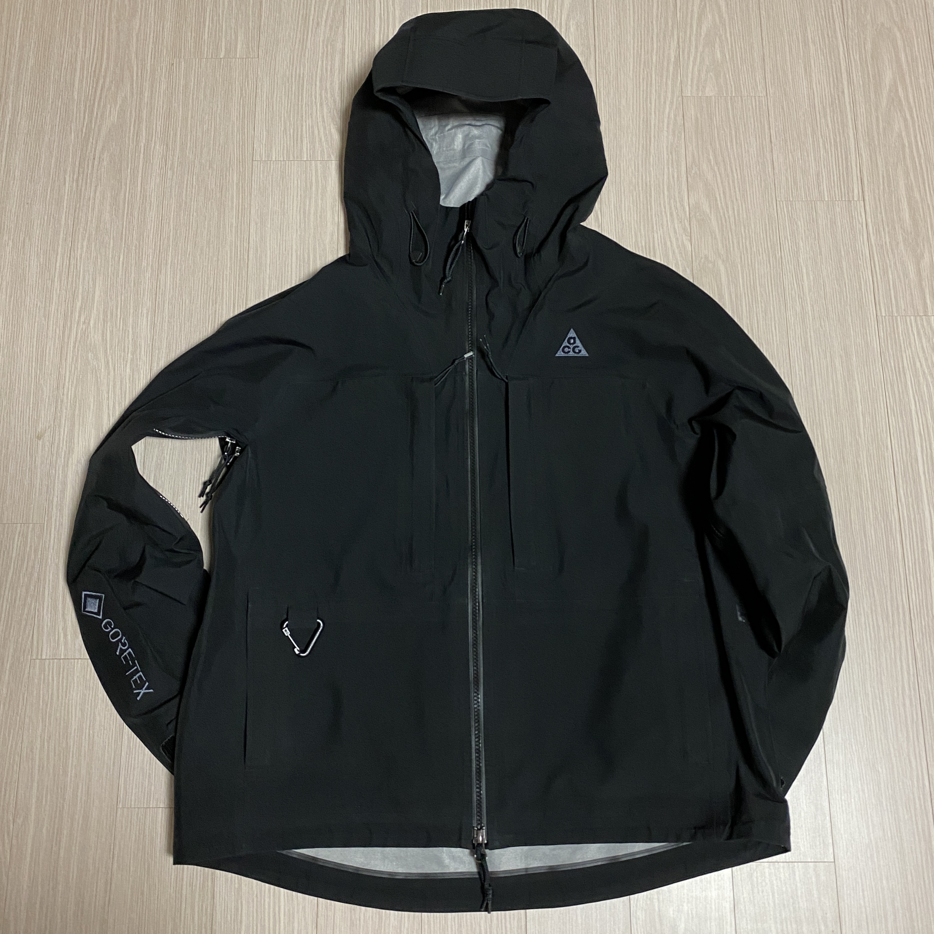 (W) Nike ACG Gore-Tex Misery Ridge Jacket Black - US/EU 착용 스타일