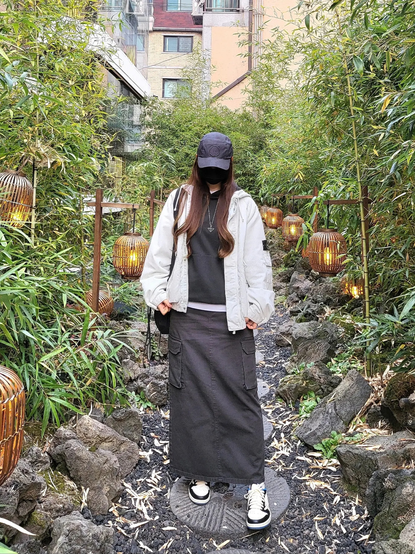 Supreme x Stone Island Stripe Hooded Sweatshirt Black - 22SS, Supreme x Stone Island Corduroy Jacket Stone - 20FW 착용 스타일 - 2