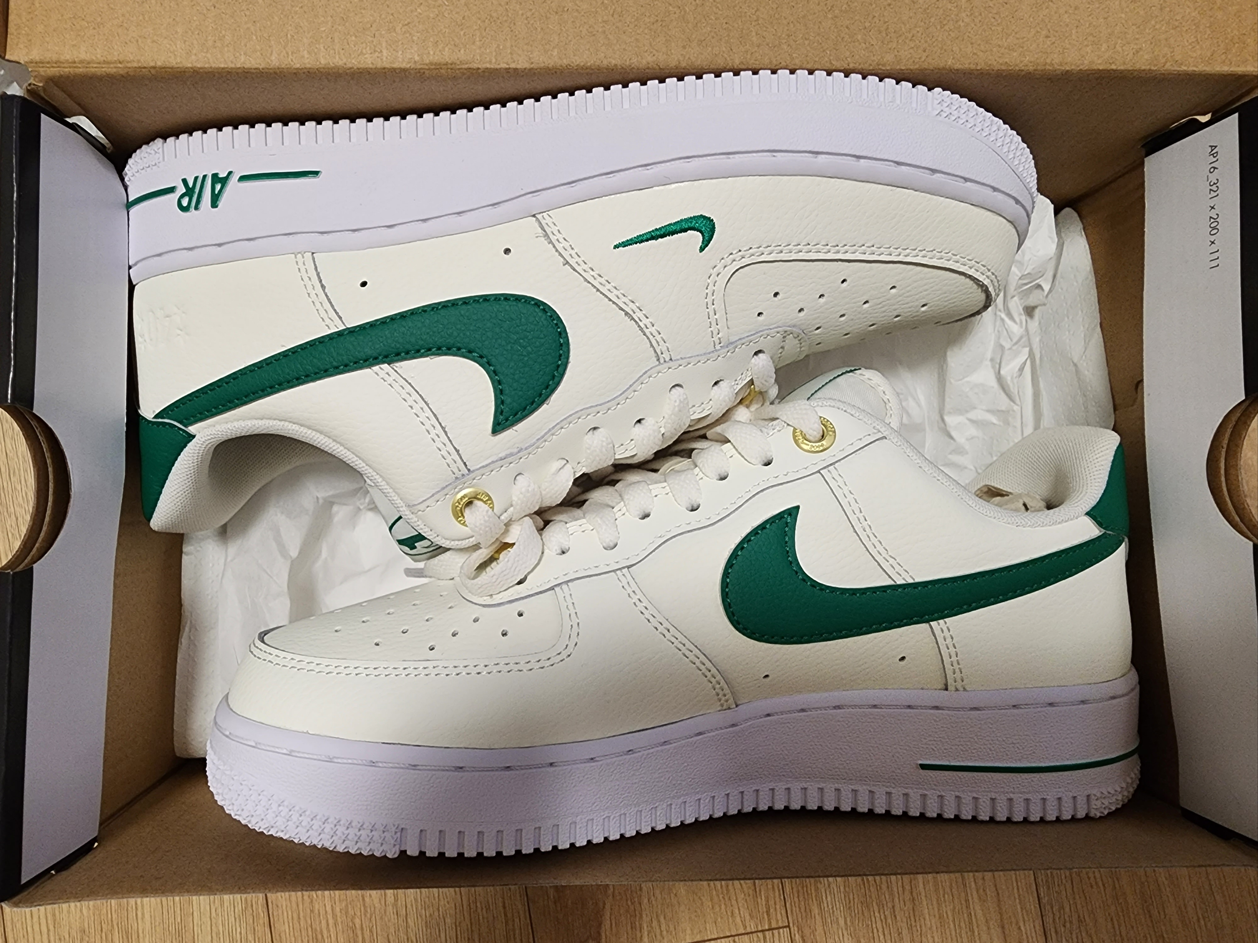 Nike Air Force 1 '07 LV8 40th Anniversary Join Forces Sail Malachite 착용 스타일 - 1