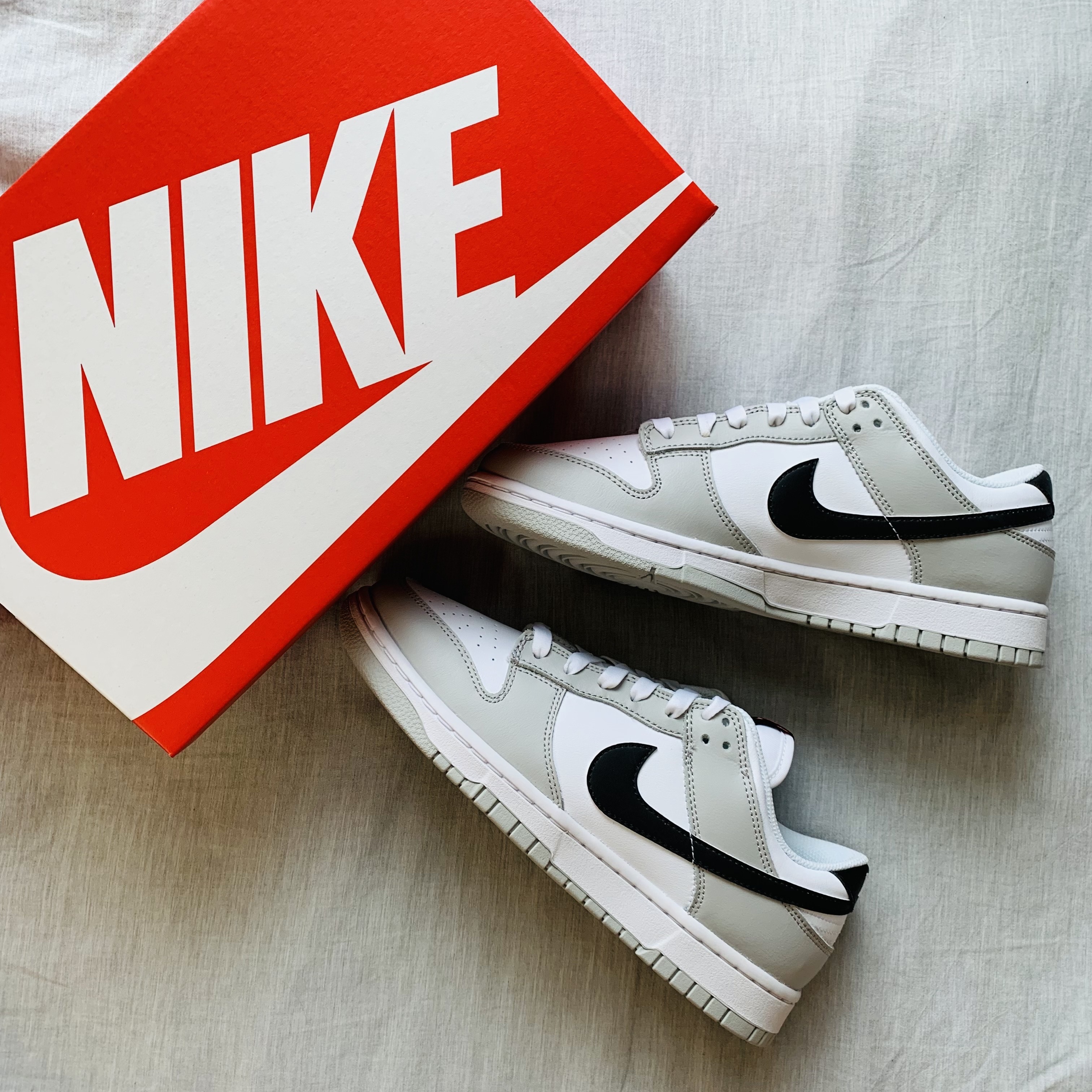 Nike Dunk Low Retro SE Jackpot Grey Fog 착용 스타일