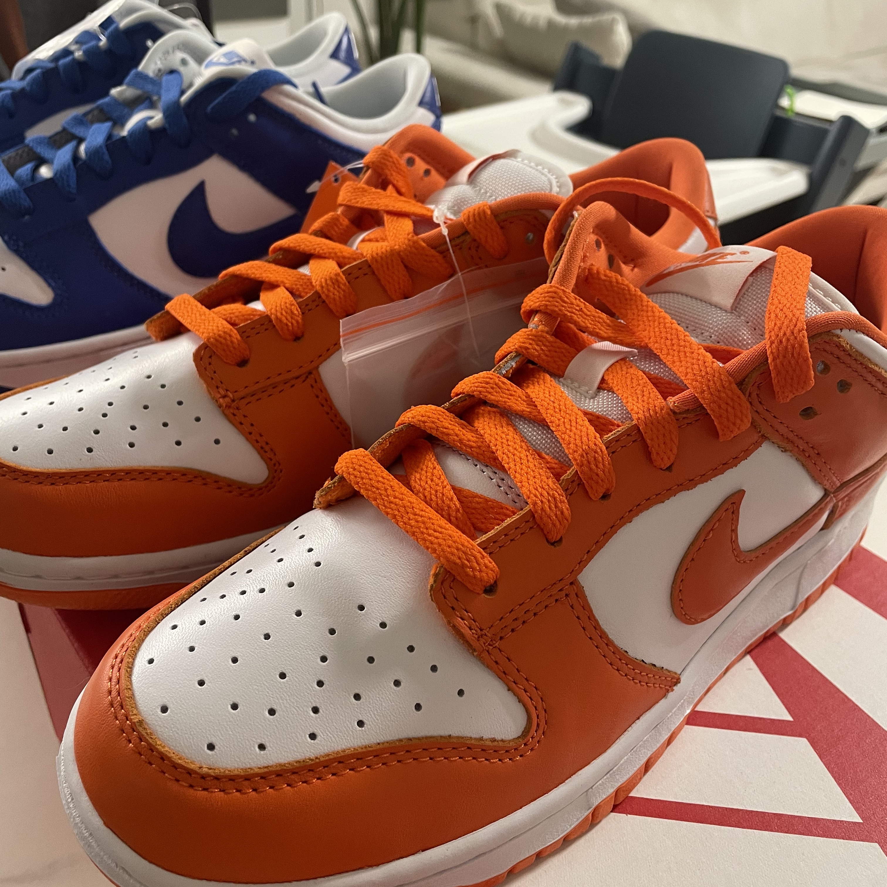 Nike Dunk Low SP Syracuse 2022, Nike Dunk Low SP Kentucky 2022 착용 스타일 - 1
