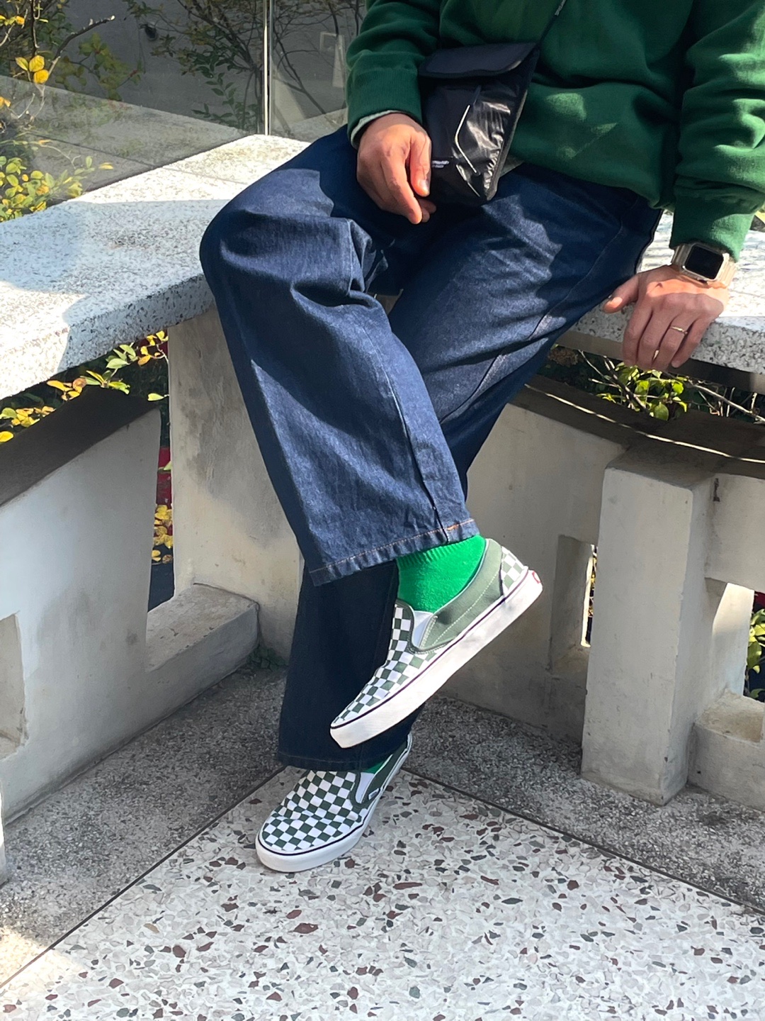 Vans Classic Slip-On Checkerboard Shale 착용 스타일 - 2