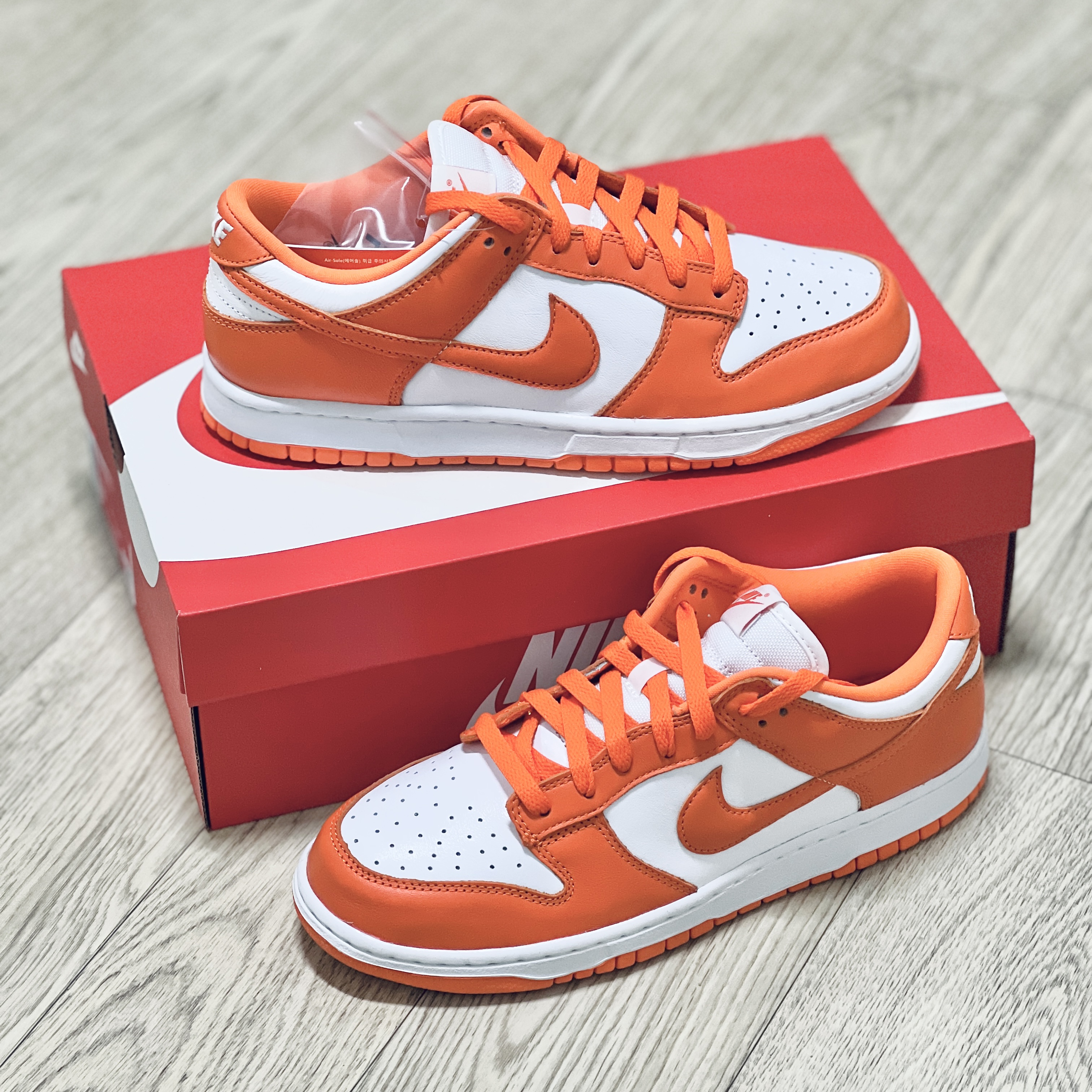Nike Dunk Low SP Syracuse 2022 착용 스타일 - 1