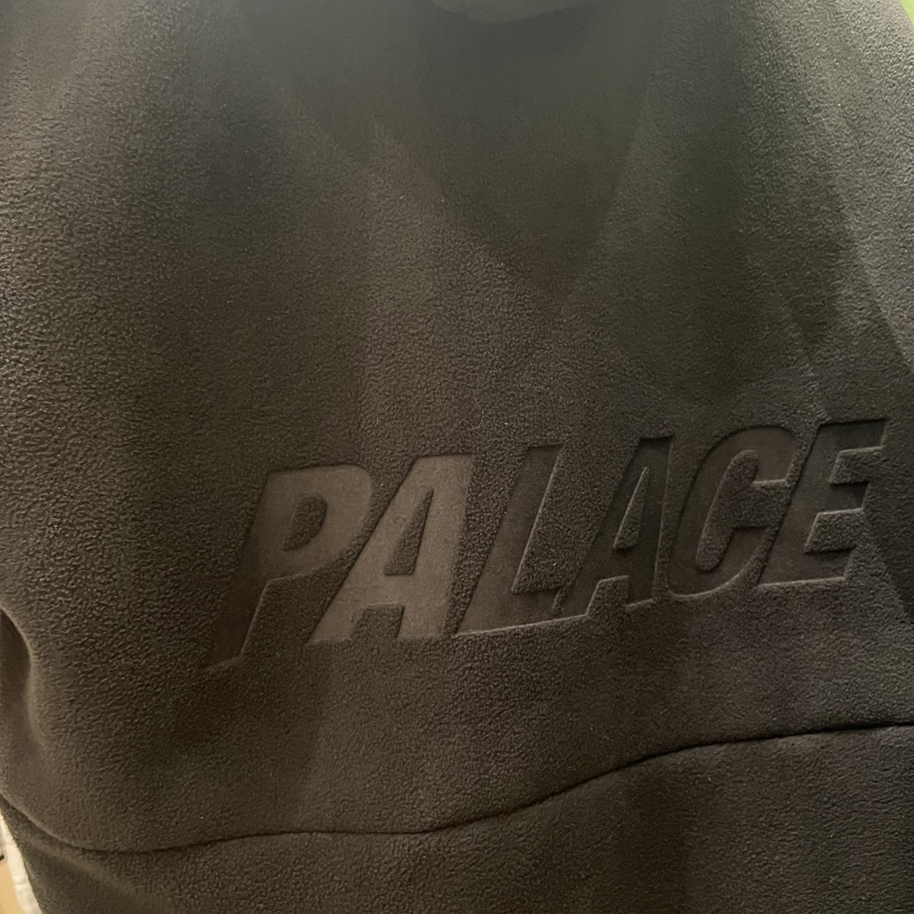 Palace Therma Zip Hood Black - 22FW 착용 스타일 - 2