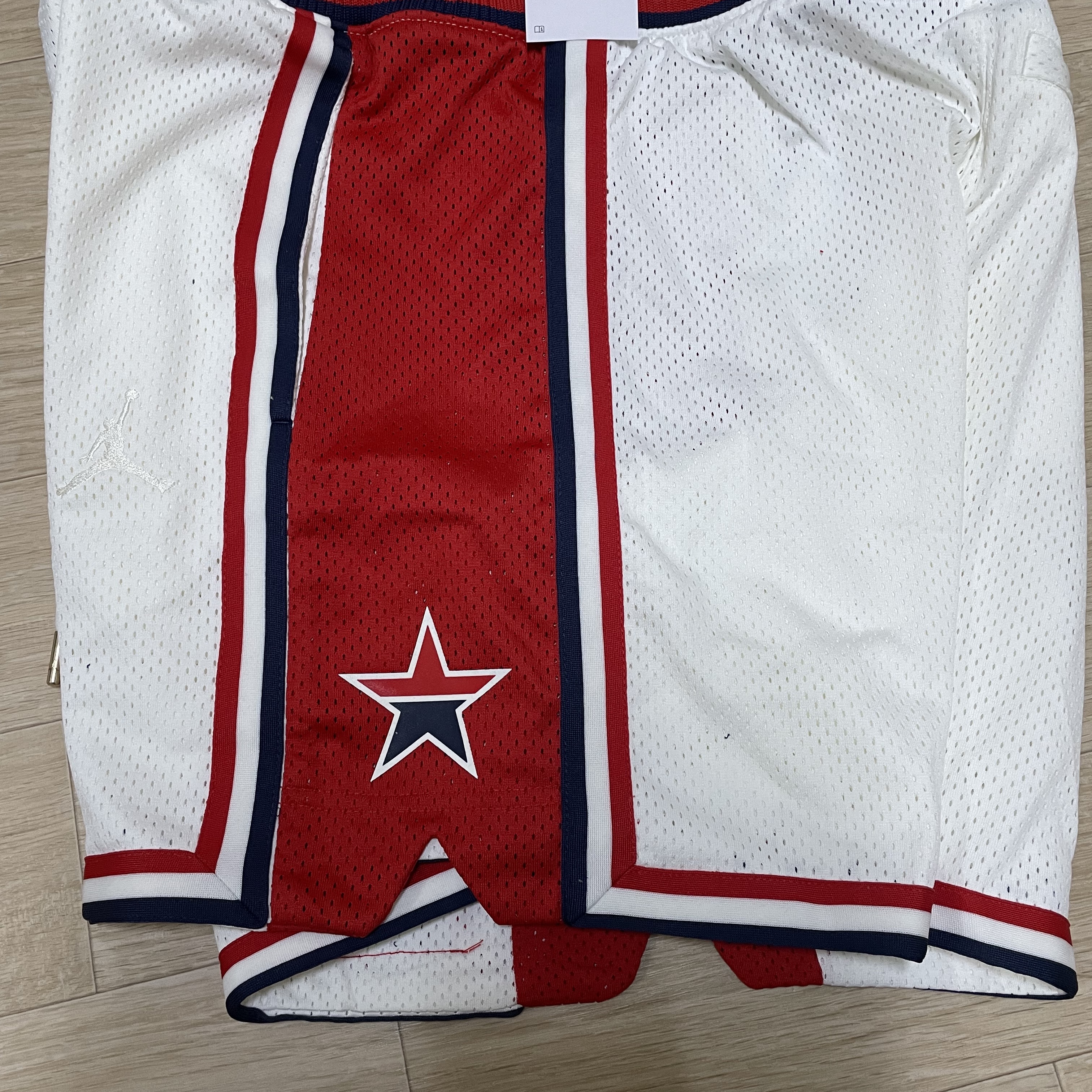 Jordan x Trophy Room Game Shorts Sail - Asia 착용 스타일 - 2