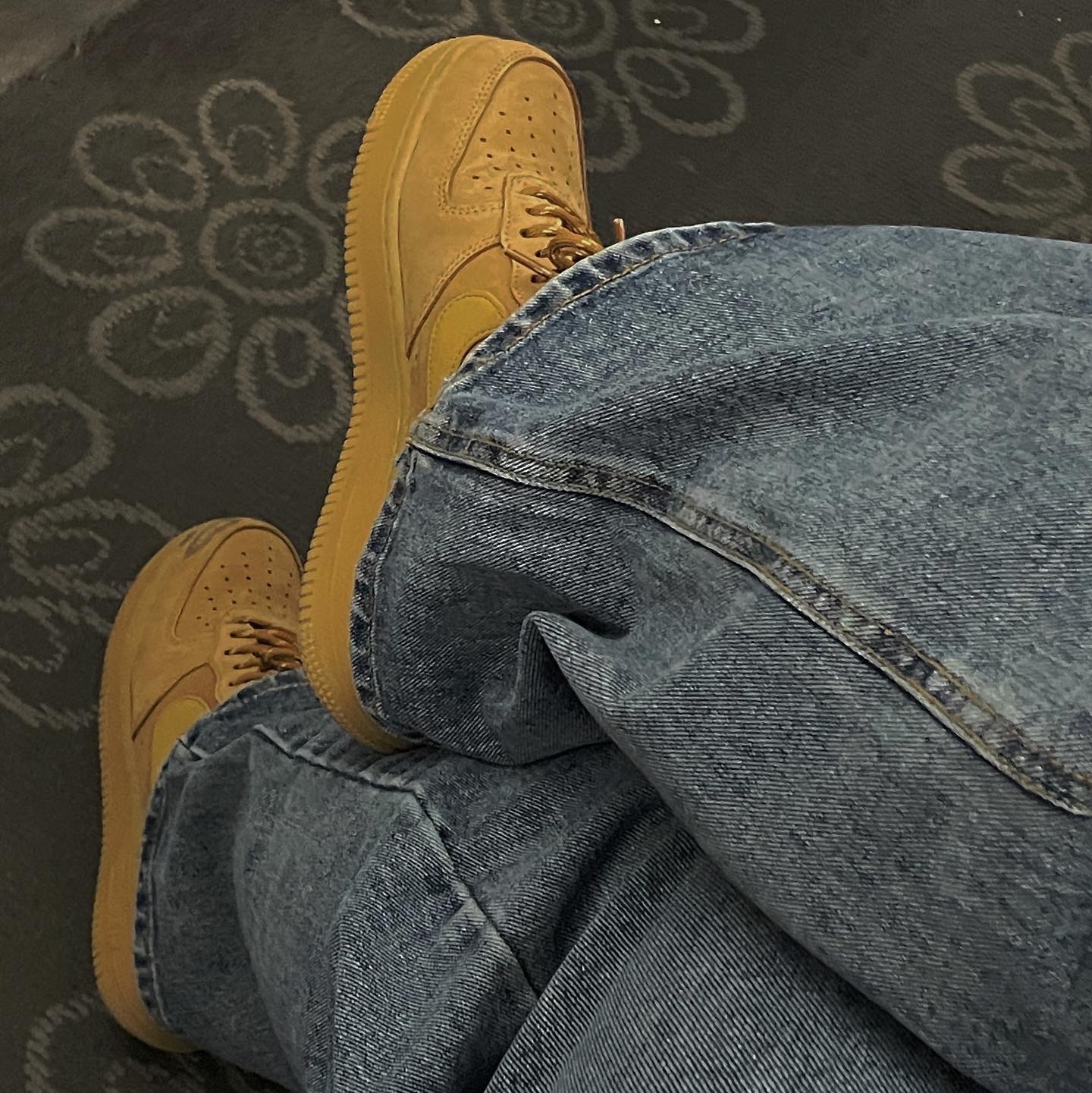 Nike Air Force 1 '07 WB Flax 착용 스타일 - 2