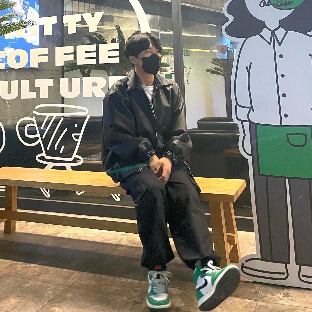 (W) Jordan 1 Retro High OG Lucky Green 착용 스타일 - 1