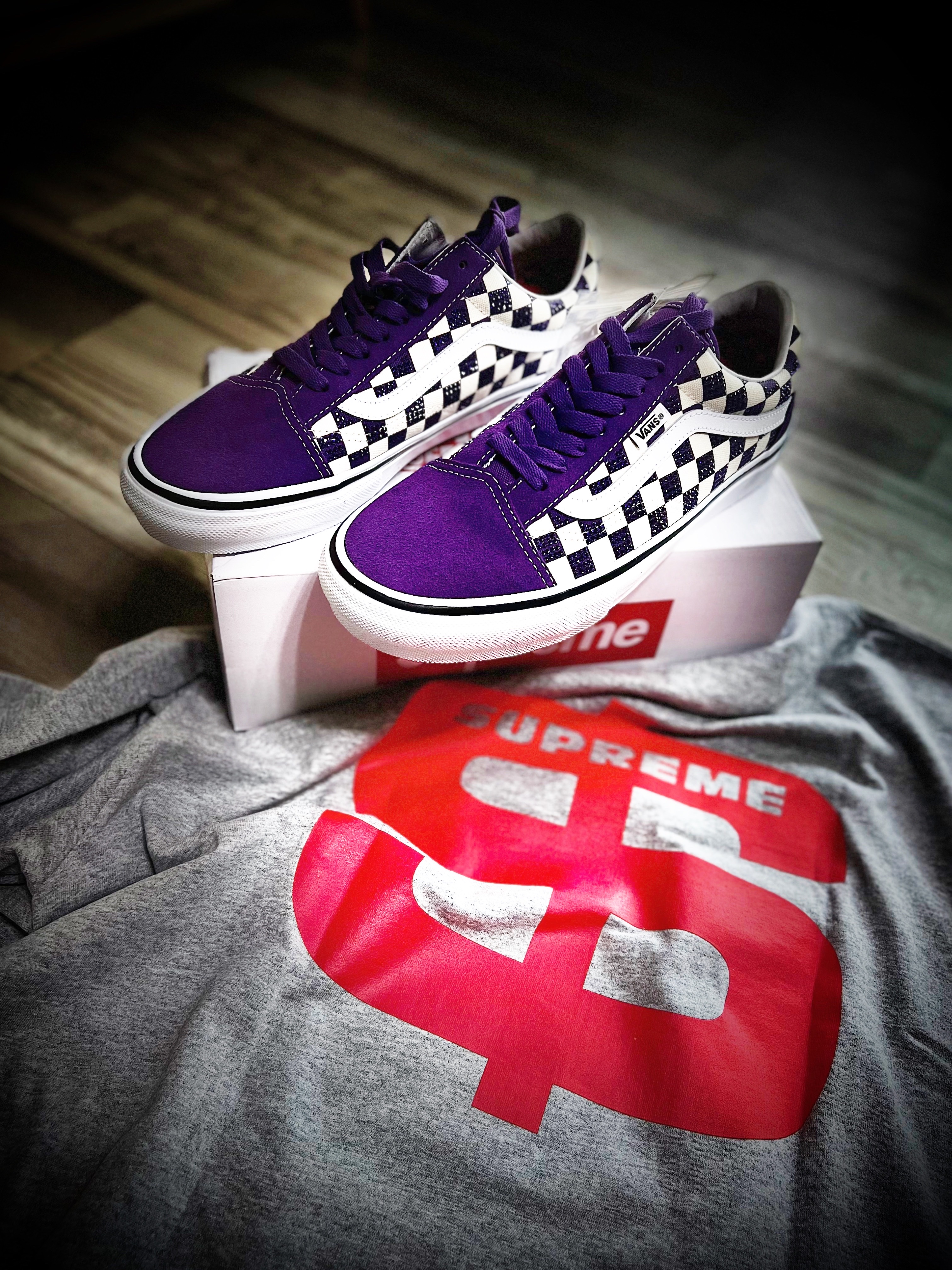 Vans x Supreme x Swarovski Old Skool Purple, Supreme Don’t Fuck Around T-Shirt Heather Grey - 22FW 착용 스타일 - 3