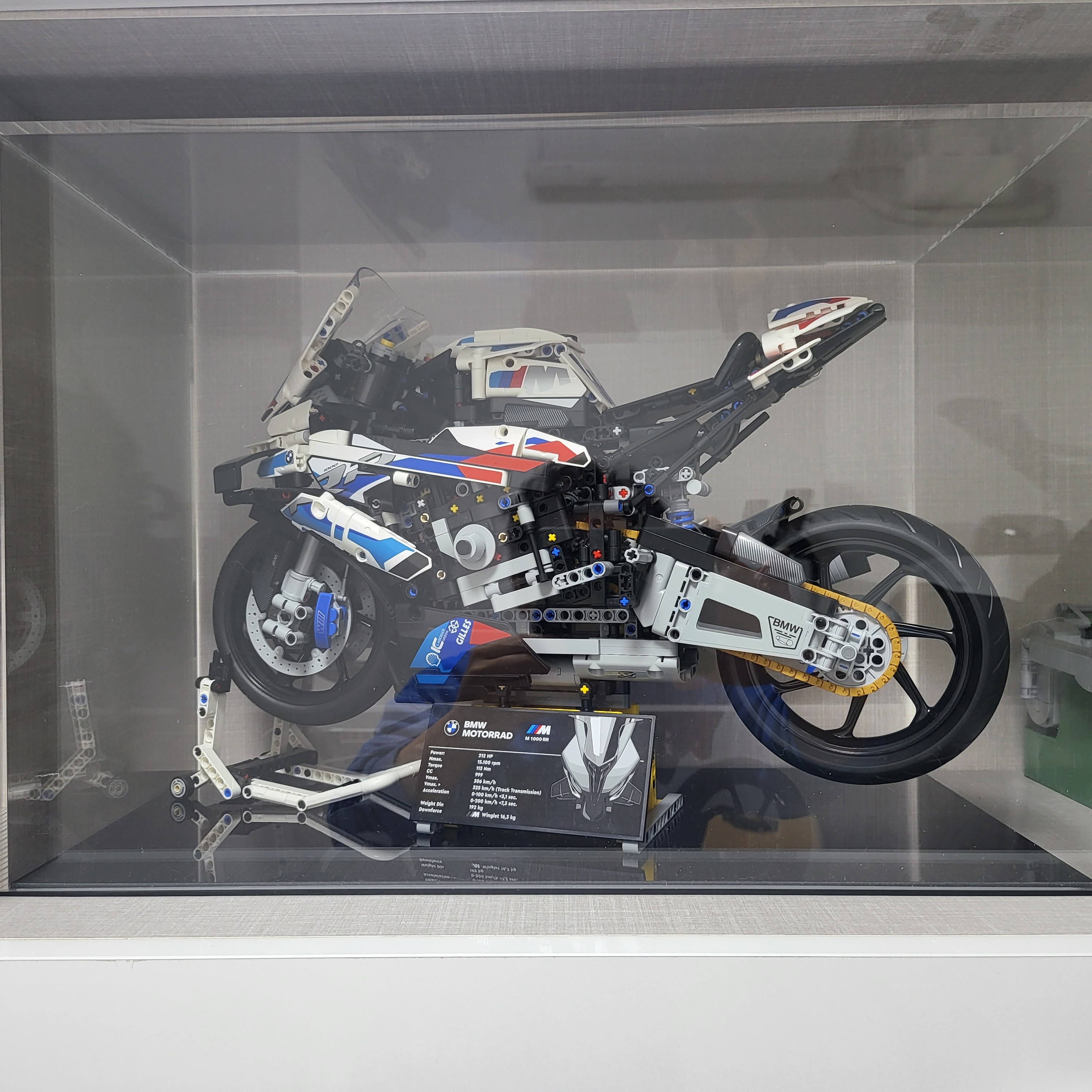 Lego BMW M 1000 RR 착용 스타일 - 2