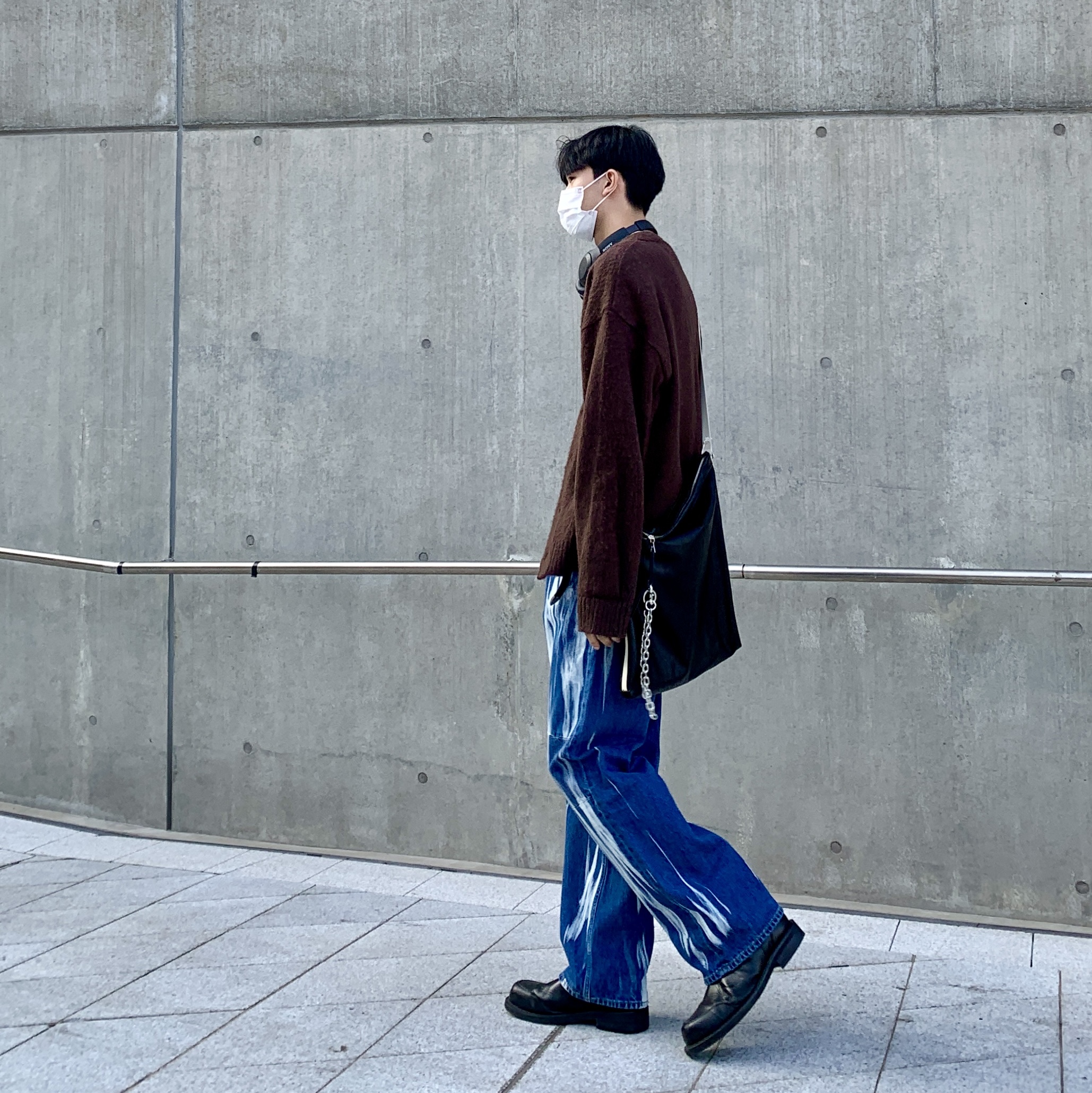Our Legacy Extended Third Cut Glass Bleach Denim 착용 스타일 - 2