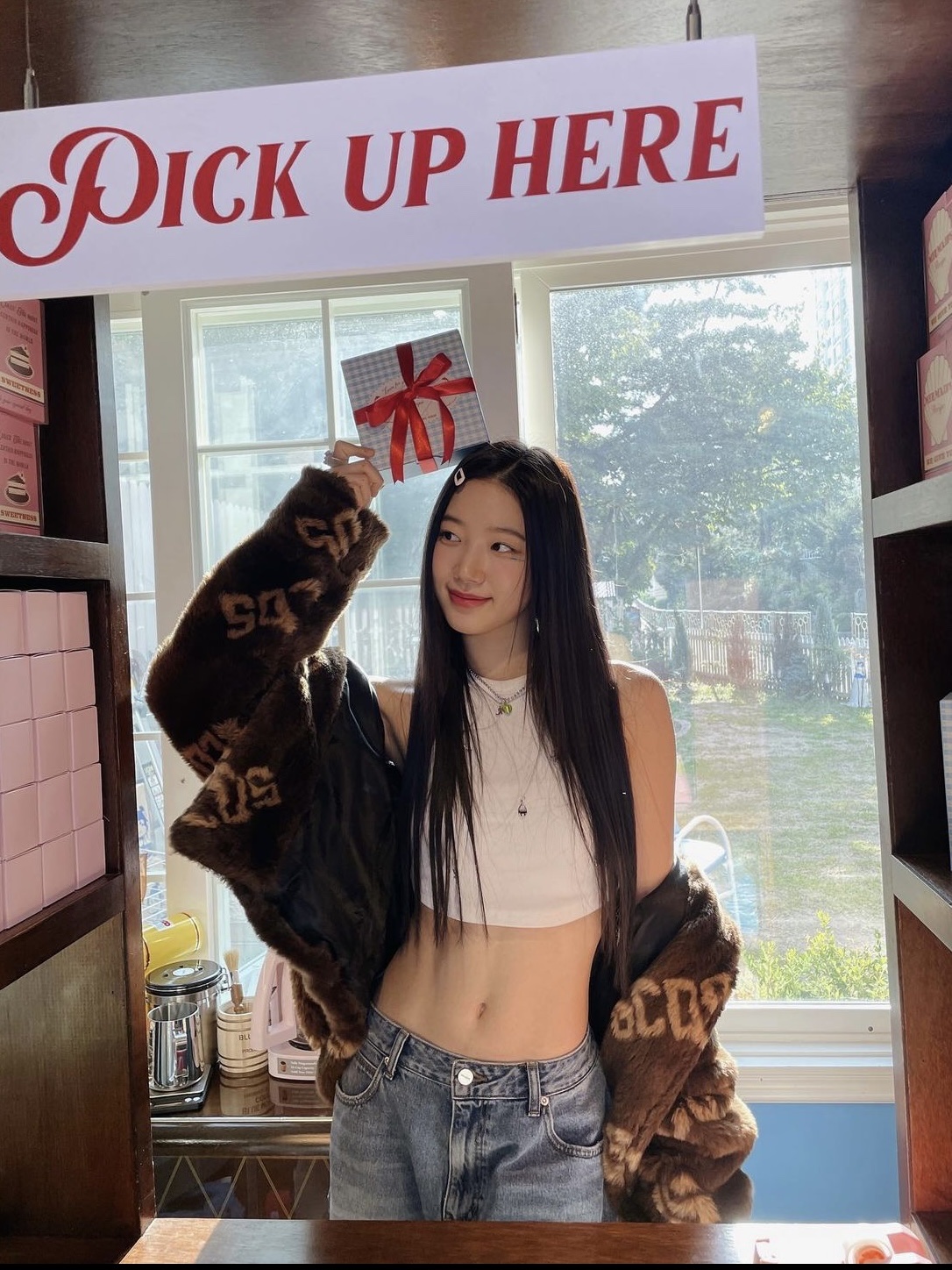get shopping with me🛍️님의 스타일 - 1