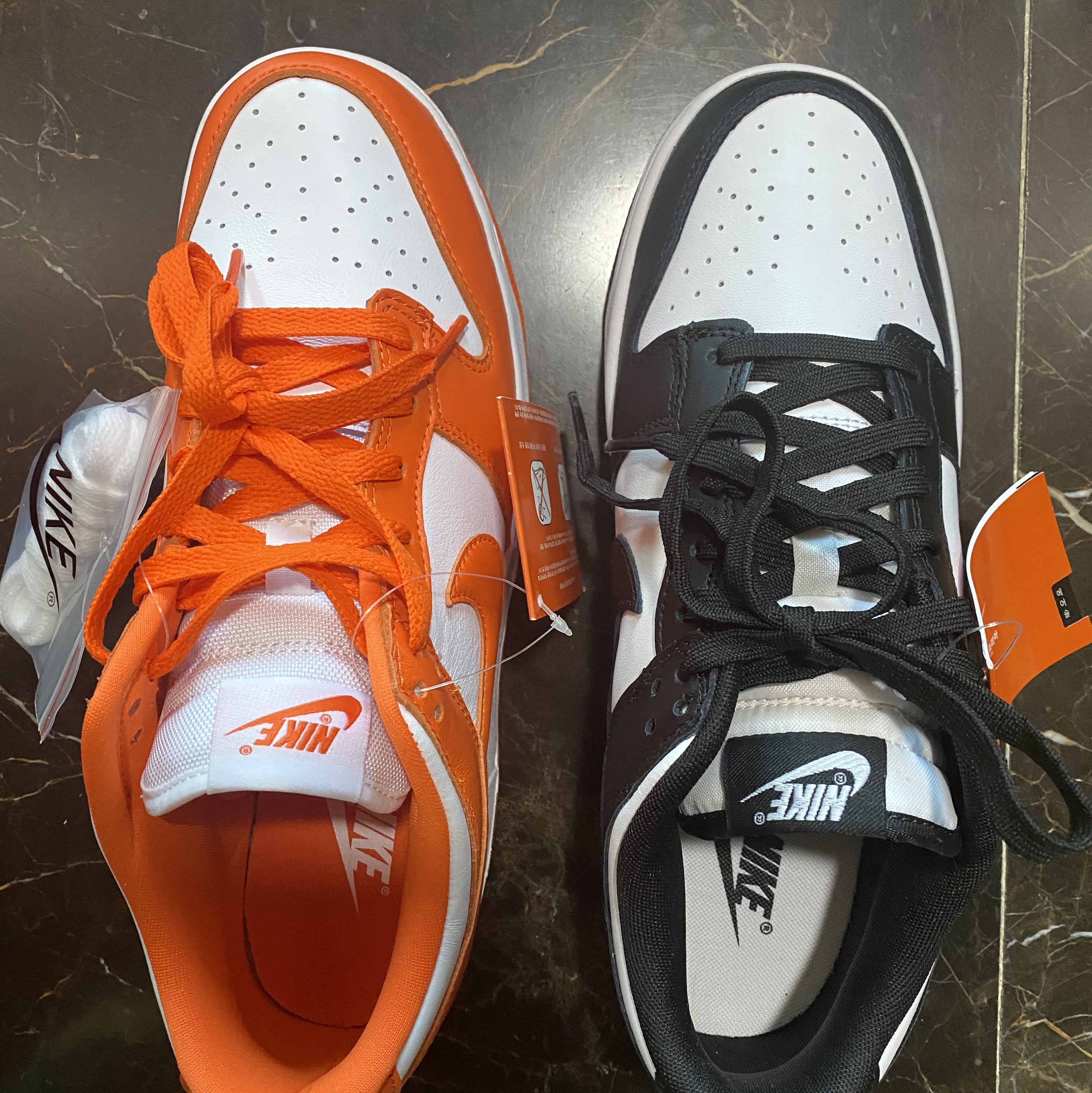Nike Dunk Low SP Syracuse 2022, Nike Dunk Low Retro Black 착용 스타일 - 1