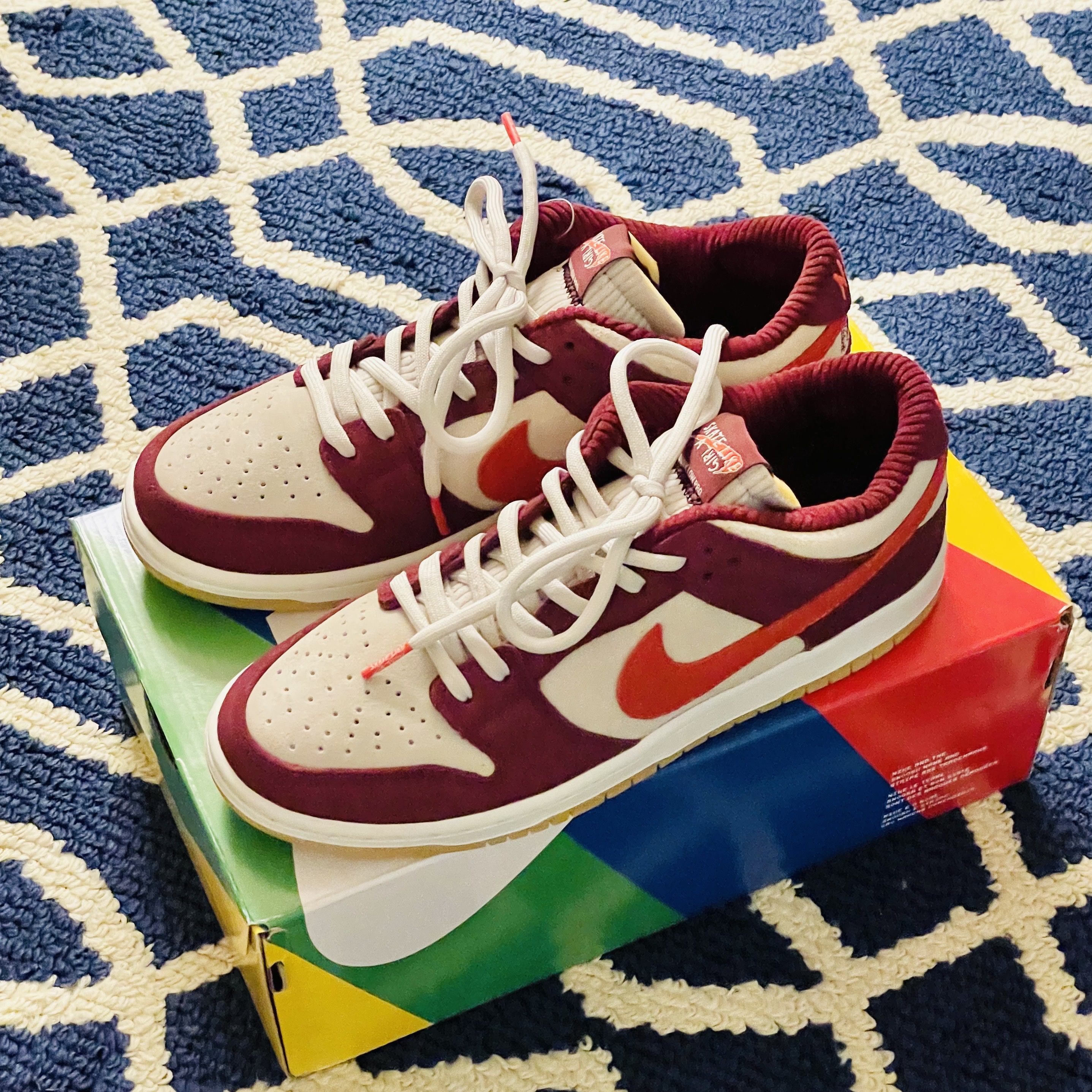 Nike x Skate Like a Girl SB Dunk Low QS Barely Rose 착용 스타일