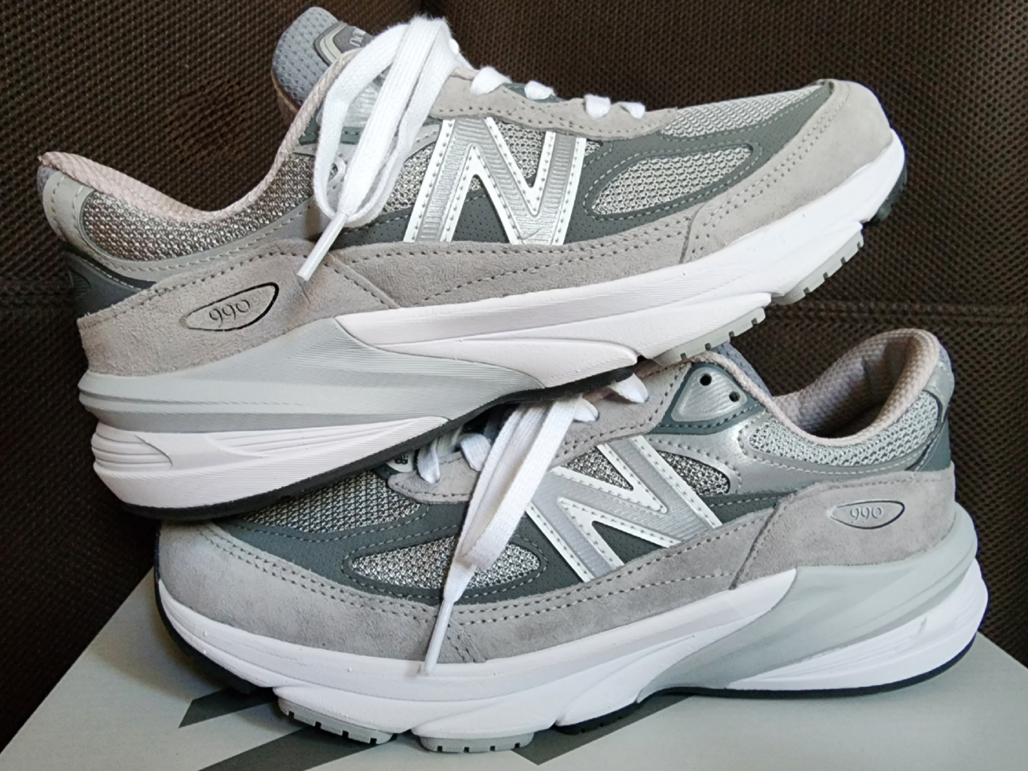 New Balance 990v6 Made in USA Grey - D Standard 착용 스타일 - 3