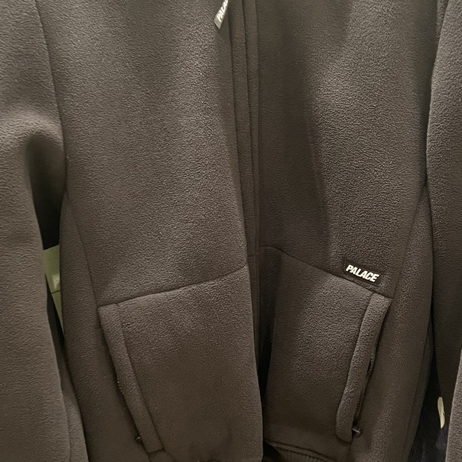 Palace Therma Zip Hood Black - 22FW 착용 스타일 - 1
