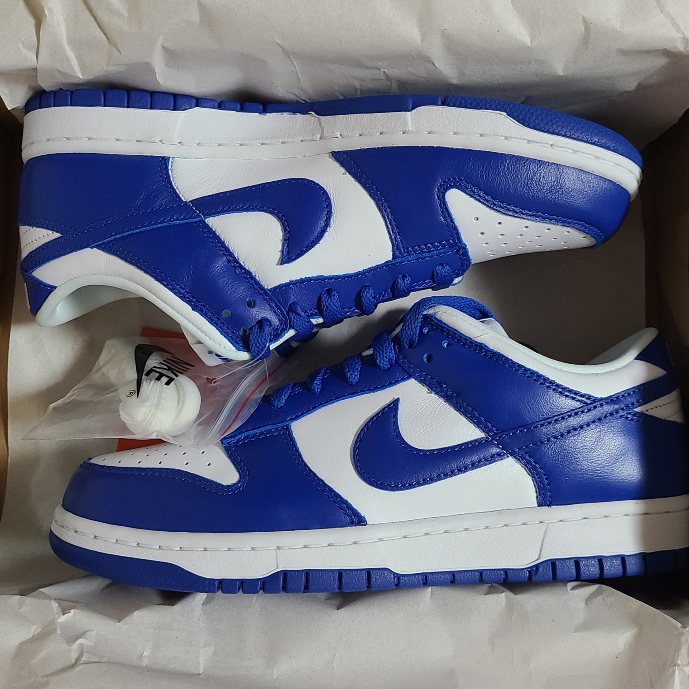 Nike Dunk Low SP Kentucky 2022 착용 스타일