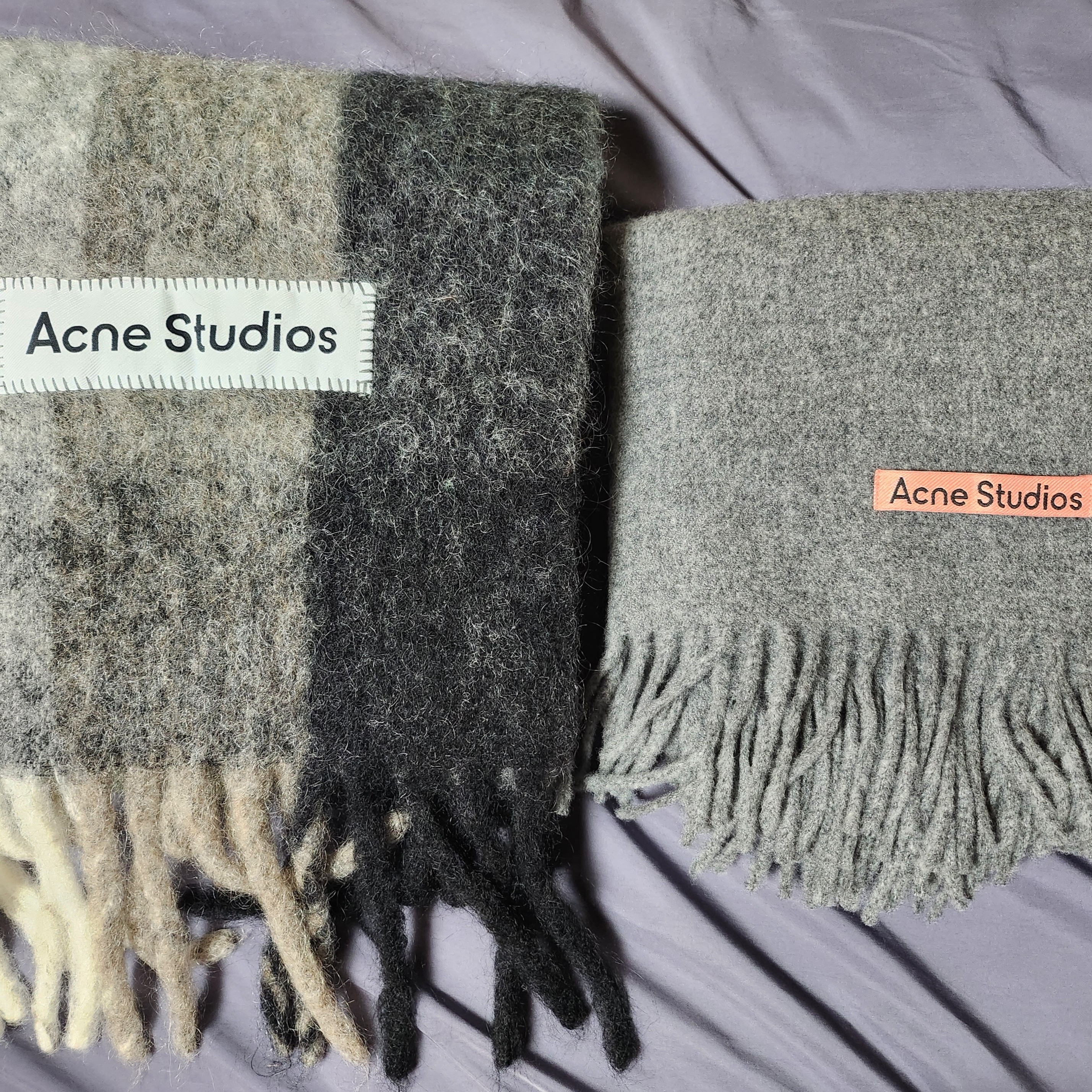 Acne Studios Mohair Check Muffler Grey Green Black, Acne Studios Narrow Wool Fringe Muffler Grey Melange 착용 스타일