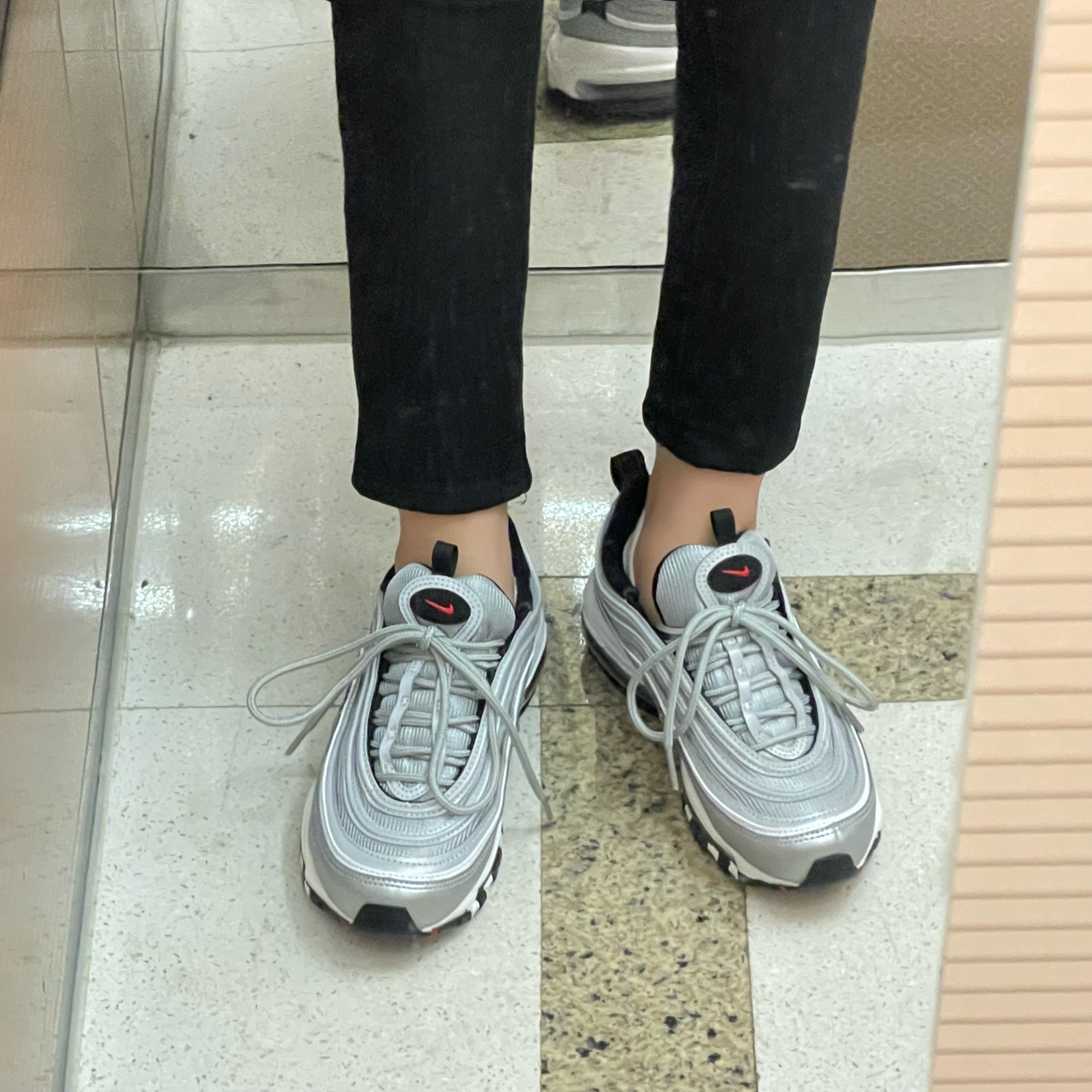 Nike Air Max 97 OG Silver Bullet 2022, (W) Nike Air Max 97 OG Silver Bullet 2022 착용 스타일