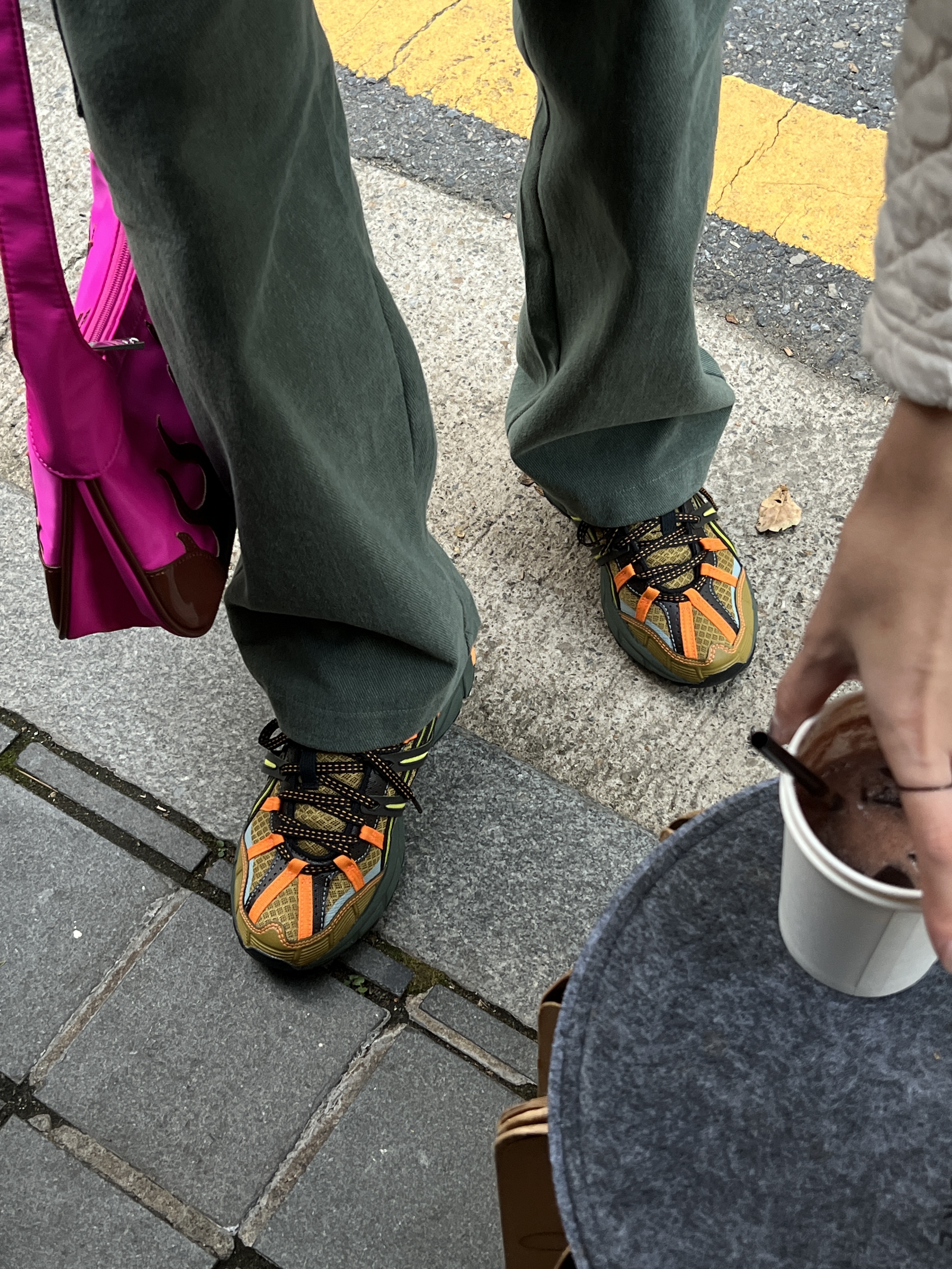 Asics x Andersson Bell Gel-Sonoma 15-50 Olive Oil Dark Brown 착용 스타일 - 4