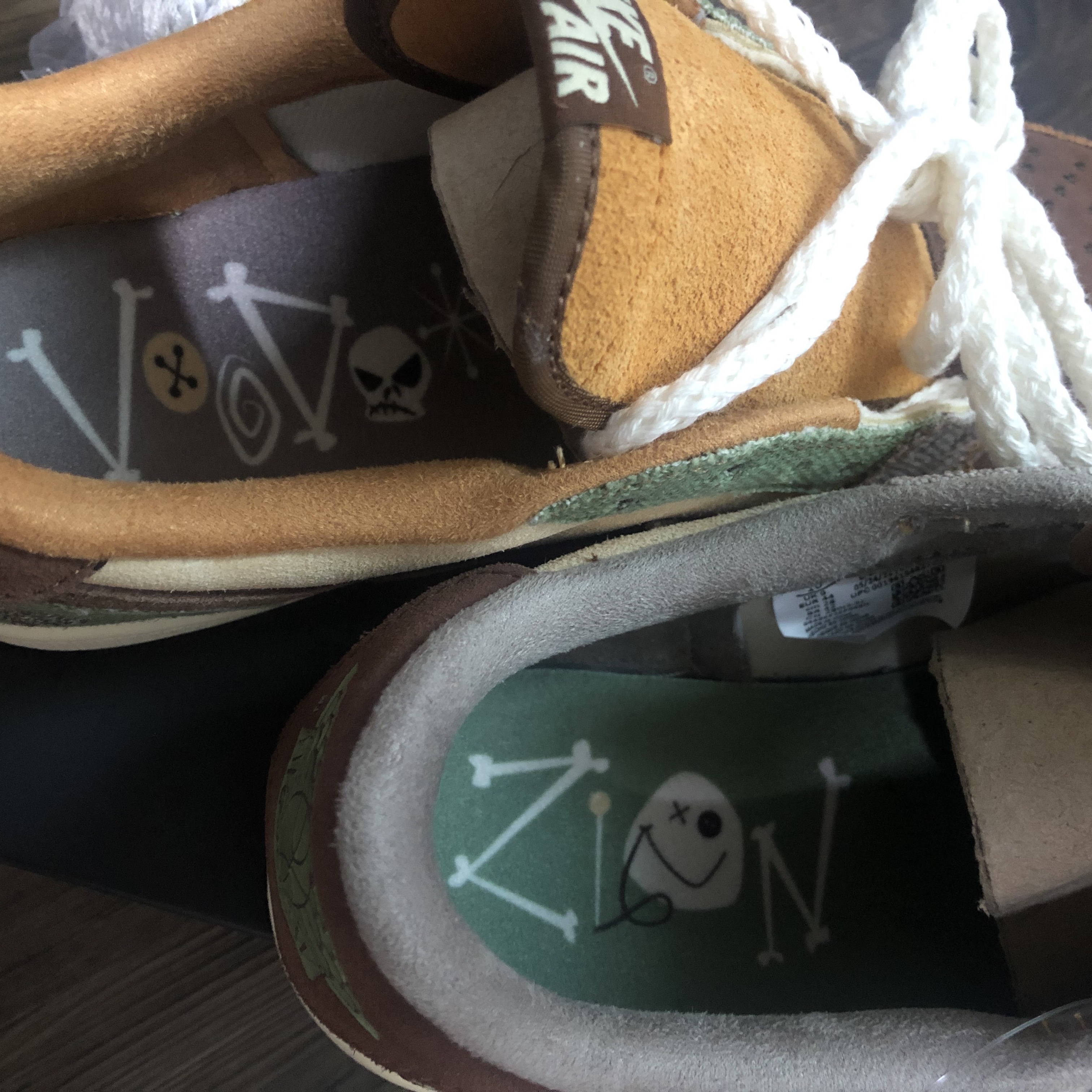 Jordan 1 x Zion Williamson Retro Low OG Flax and Oil Green 착용 스타일 - 3