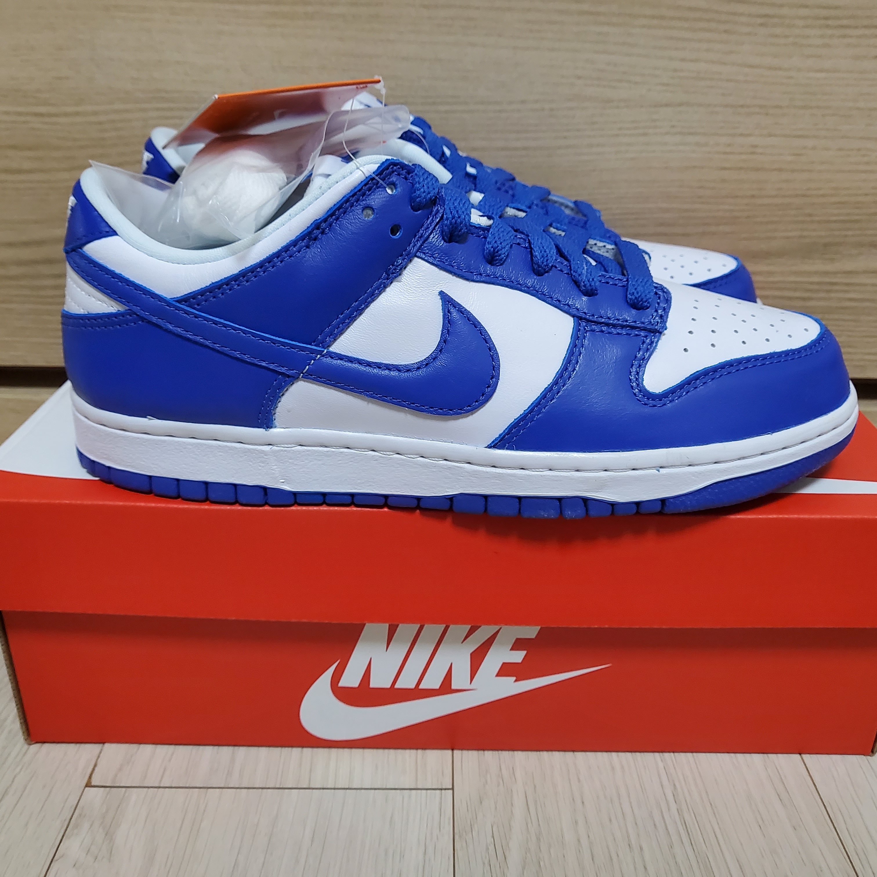 Nike Dunk Low SP Kentucky 2022 착용 스타일 - 1