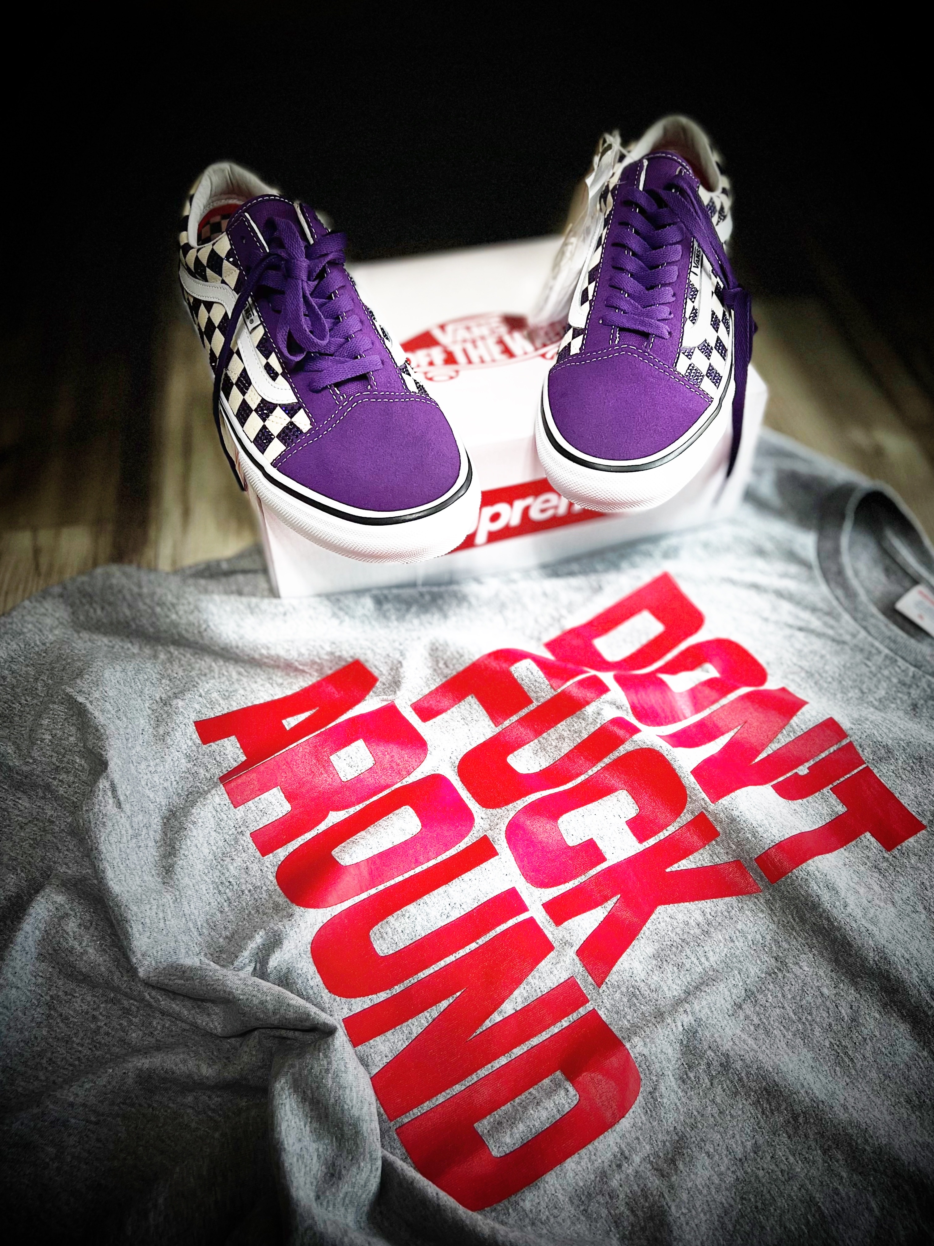 Vans x Supreme x Swarovski Old Skool Purple, Supreme Don’t Fuck Around T-Shirt Heather Grey - 22FW 착용 스타일 - 1