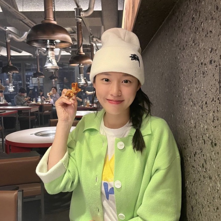 Nike x Stussy NRG Cuffed Beanie Summit White 착용 스타일