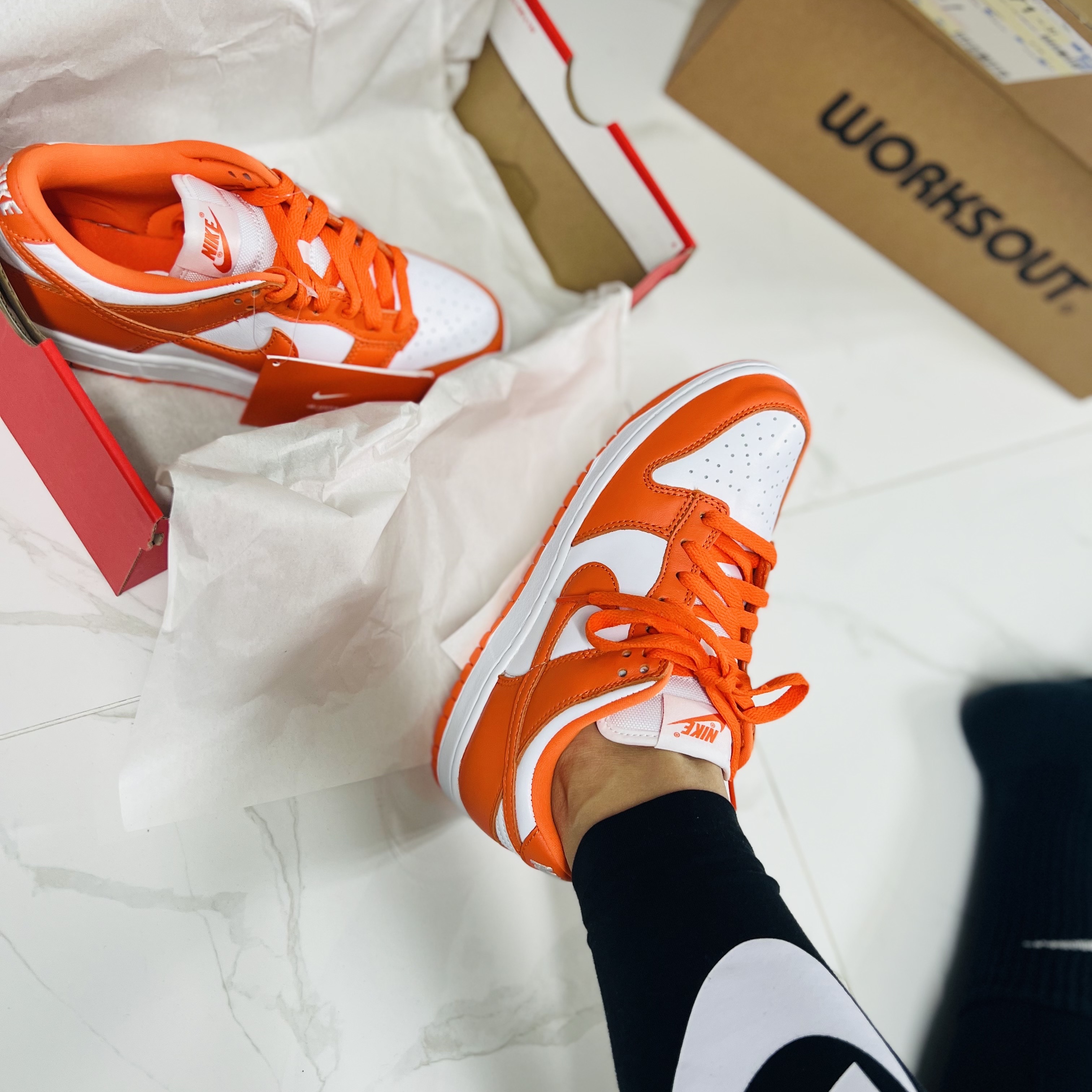 Nike Dunk Low SP Syracuse 2022 착용 스타일 - 1