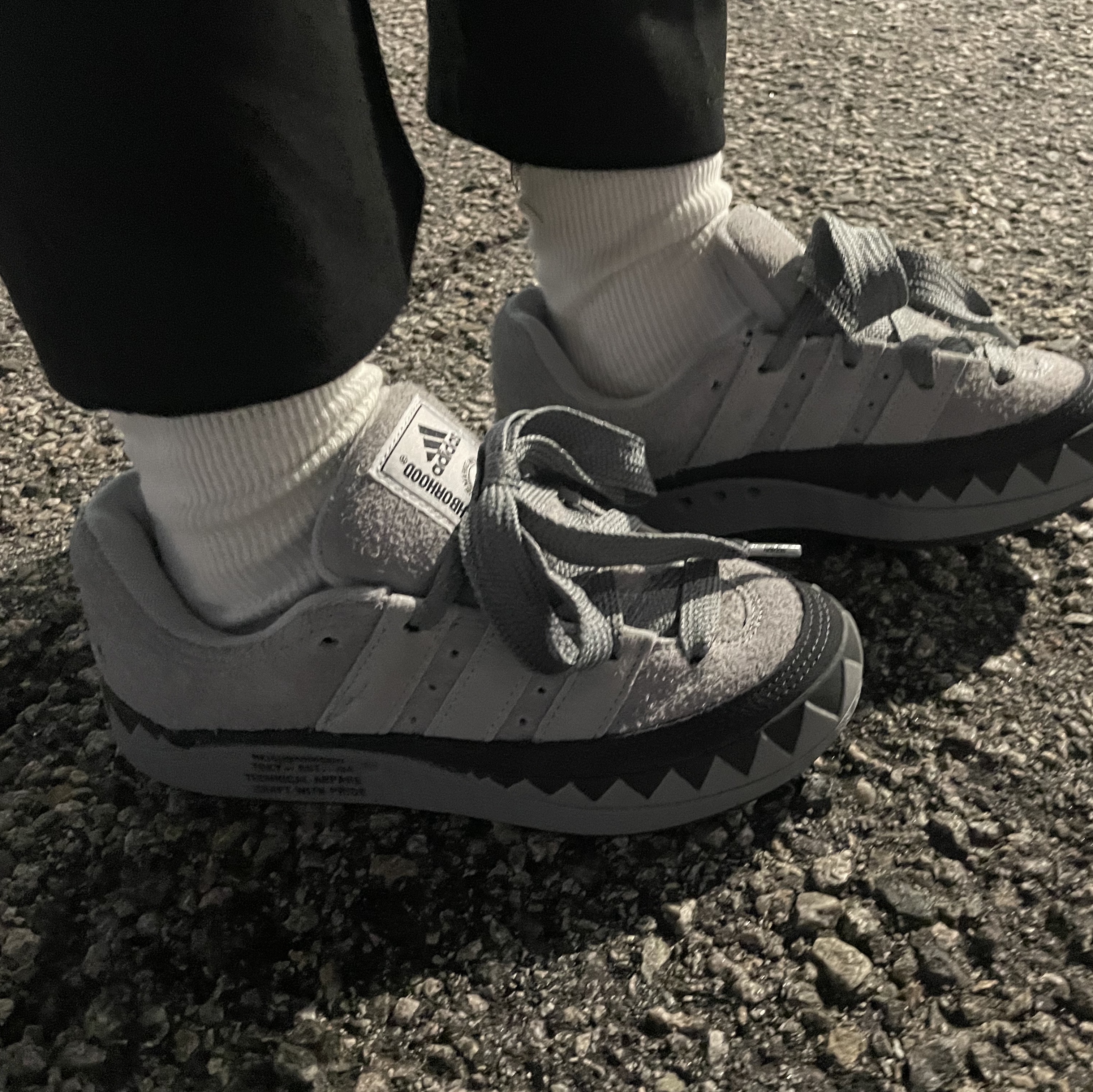 Adidas x Neighborhood Adimatic Charcoal Solid Grey 착용 스타일