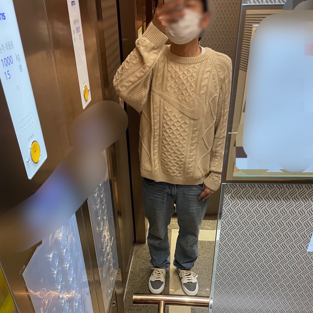 Nike Cable Knit LS Sweater Rattan - Asia, Nike Cable Knit LS Sweater Black - Asia 착용 스타일 - 1