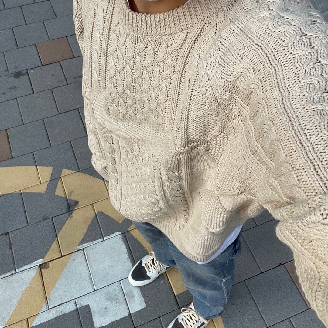 Nike Cable Knit LS Sweater Rattan - Asia, Nike Cable Knit LS Sweater Black - Asia 착용 스타일 - 2